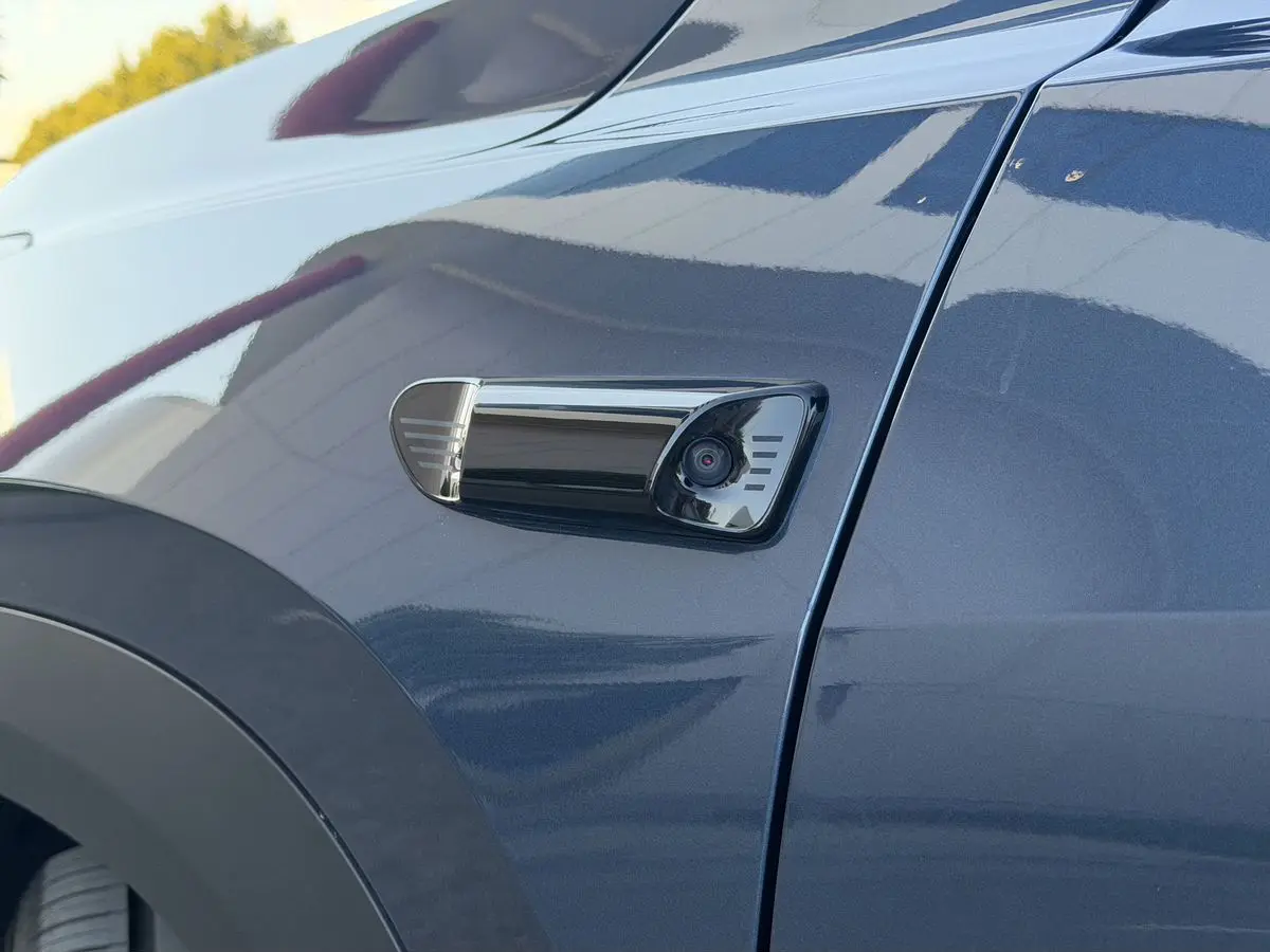 Geely Galaxy M7, 2026