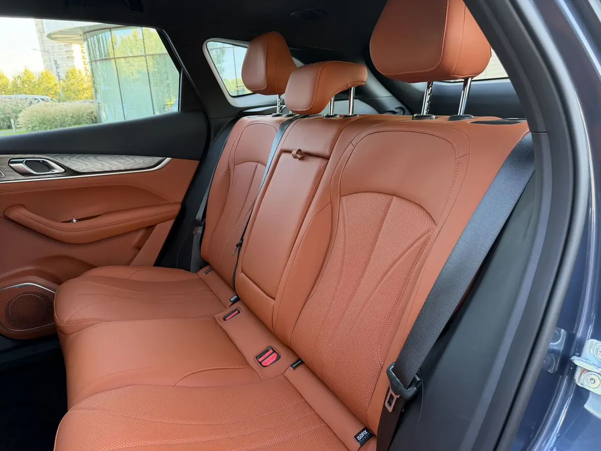 Geely Galaxy M7, 2026