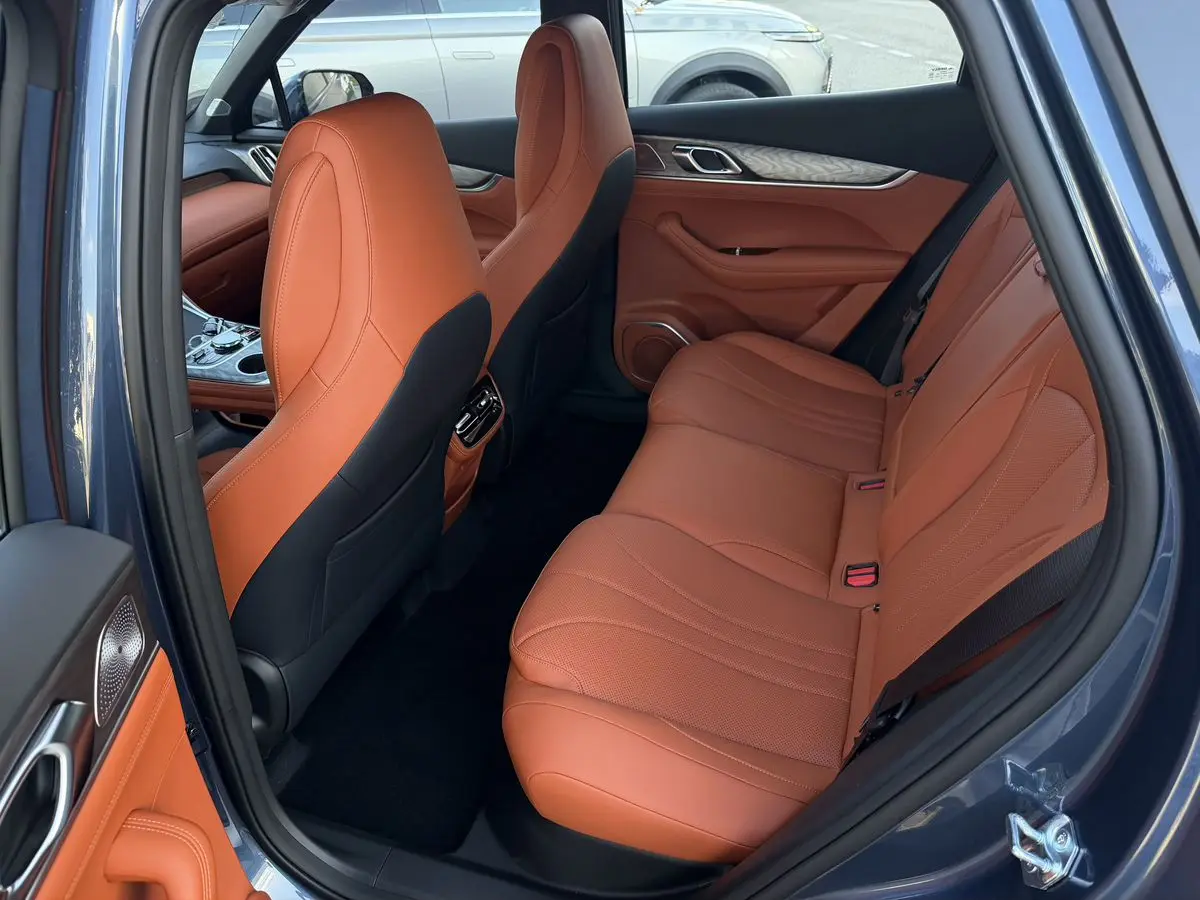 Geely Galaxy M7, 2026