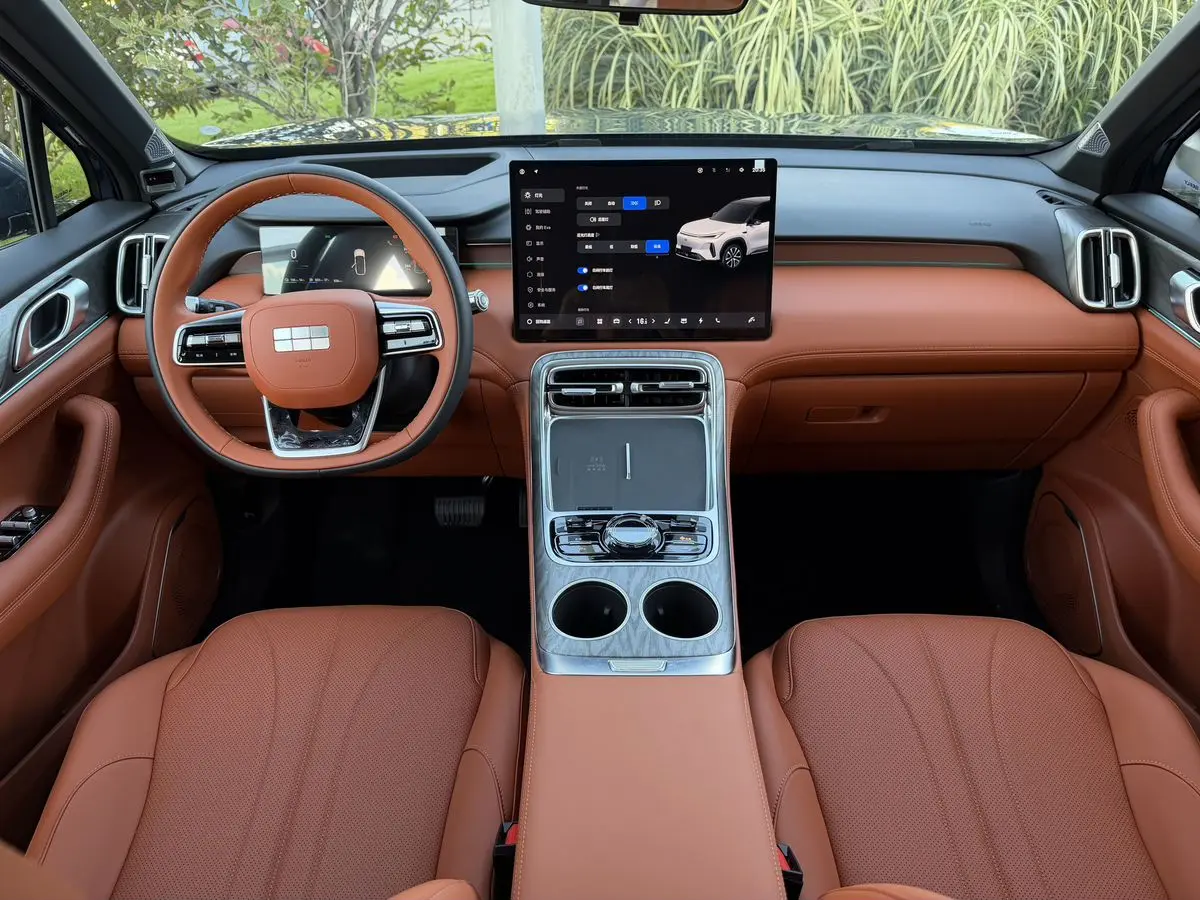 Geely Galaxy M7, 2026