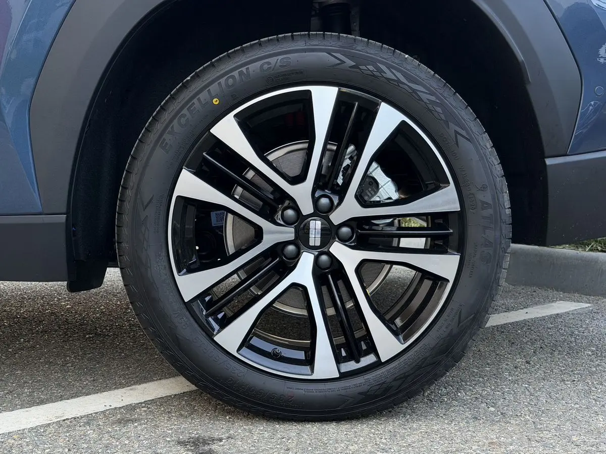 Geely Galaxy M7, 2026