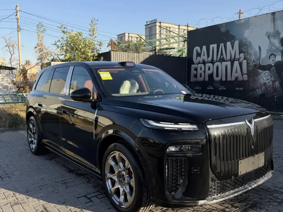 VOYAH Taishan X8, 2026