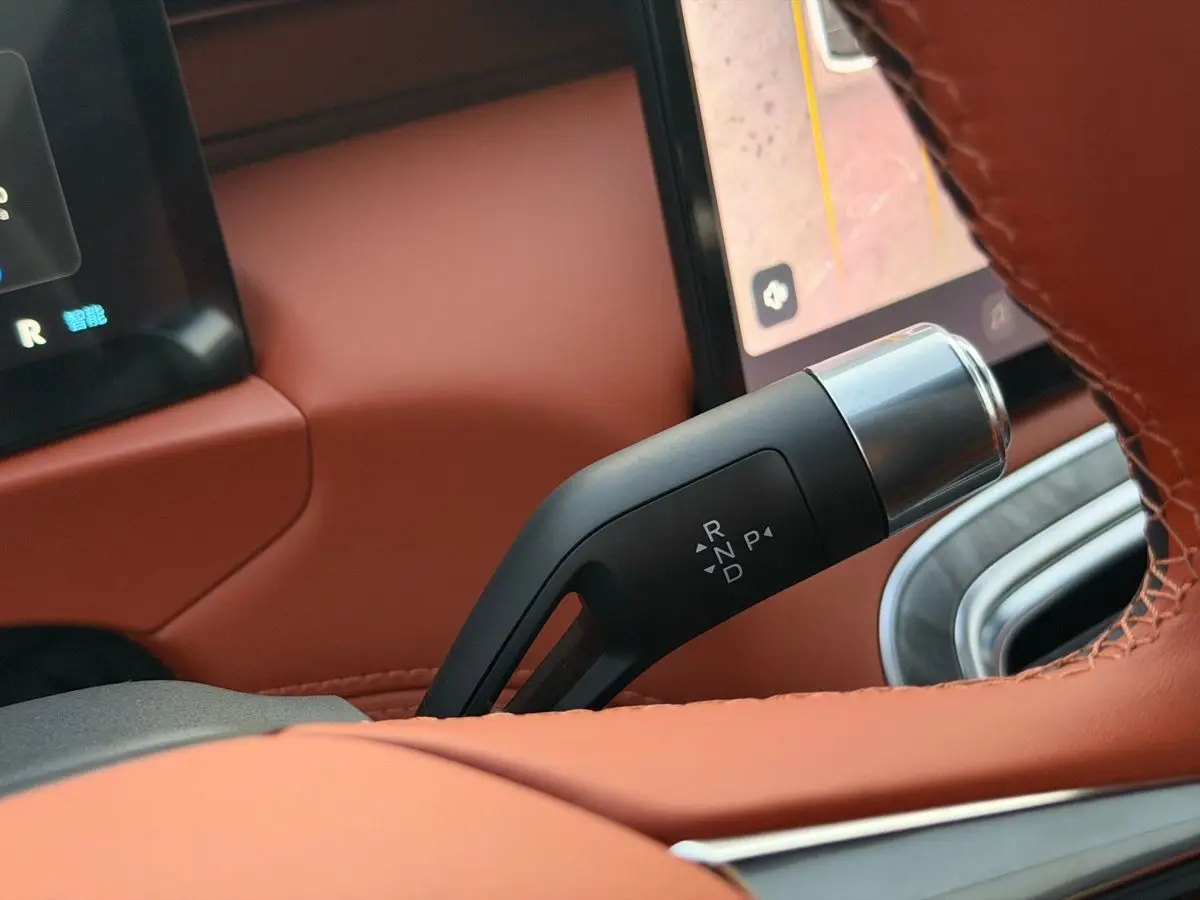 Geely Galaxy M7, 2026
