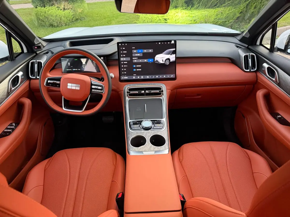 Geely Galaxy M7, 2026