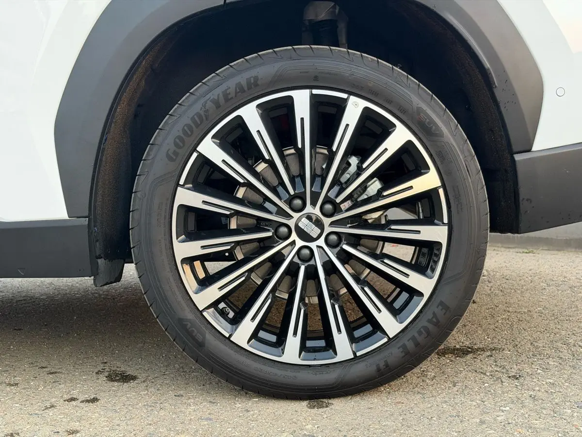 Geely Galaxy M7, 2026
