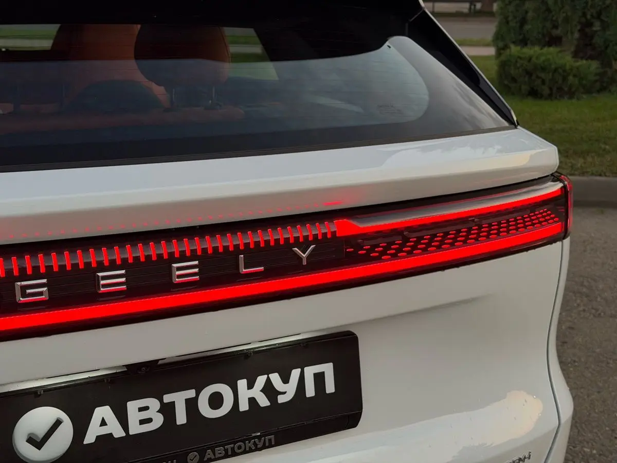 Geely Galaxy M7, 2026