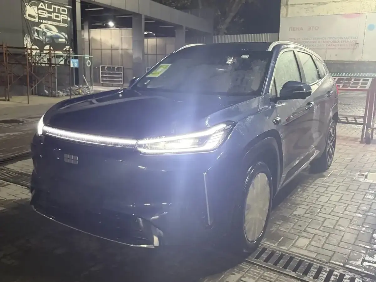 Geely Galaxy M7, 2026