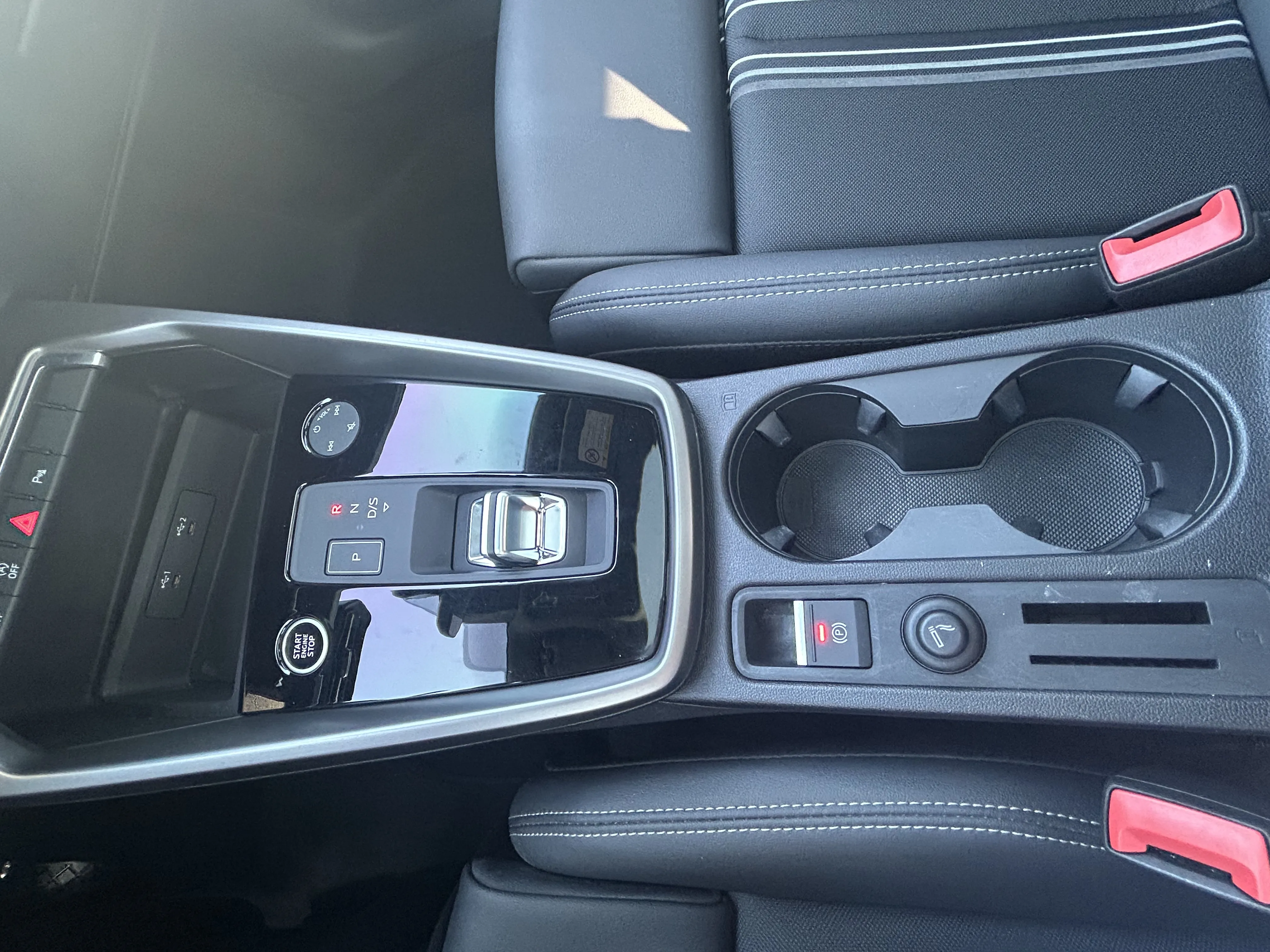Audi A3L, 2023