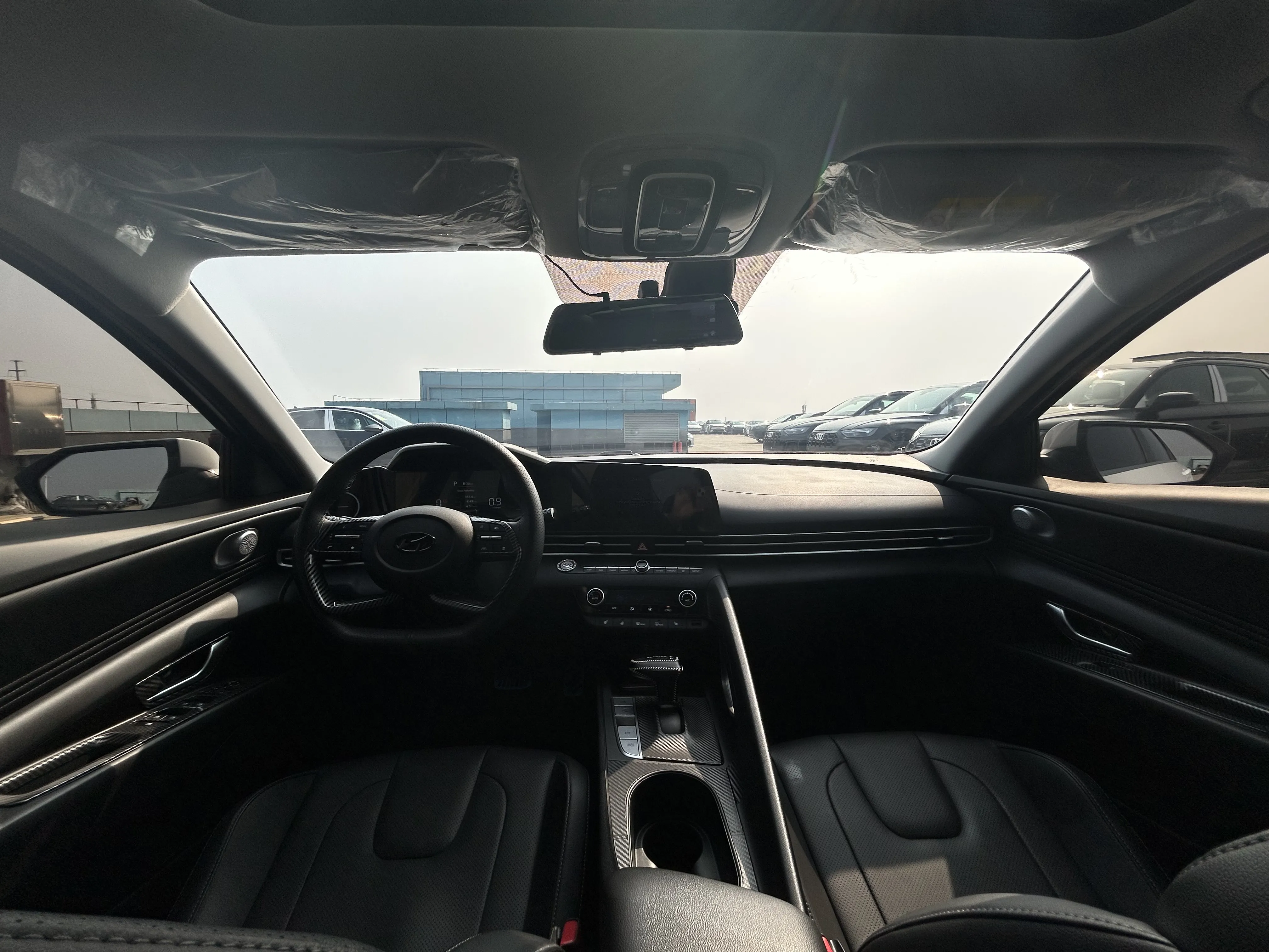 Hyundai Elantra, 2023
