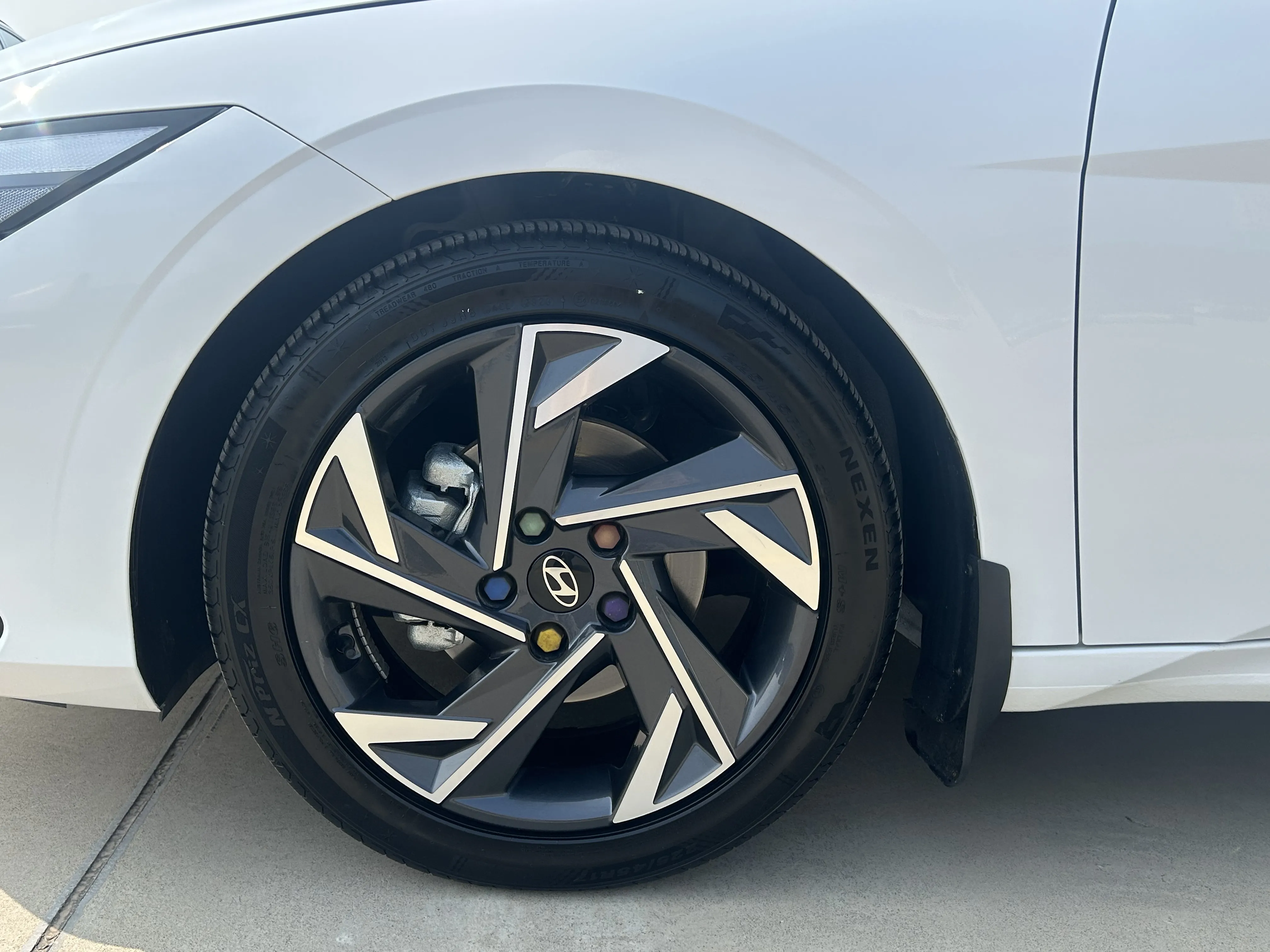 Hyundai Elantra, 2023