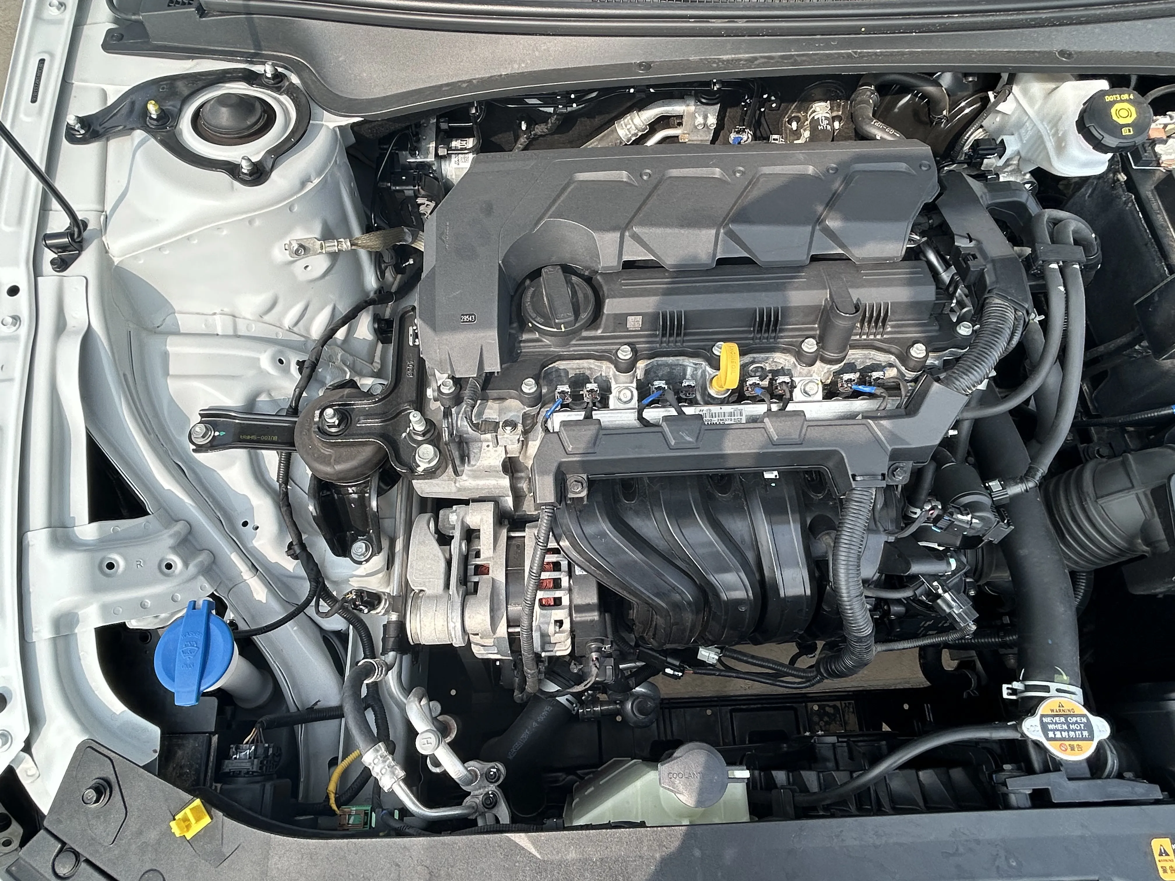 Hyundai Elantra, 2023