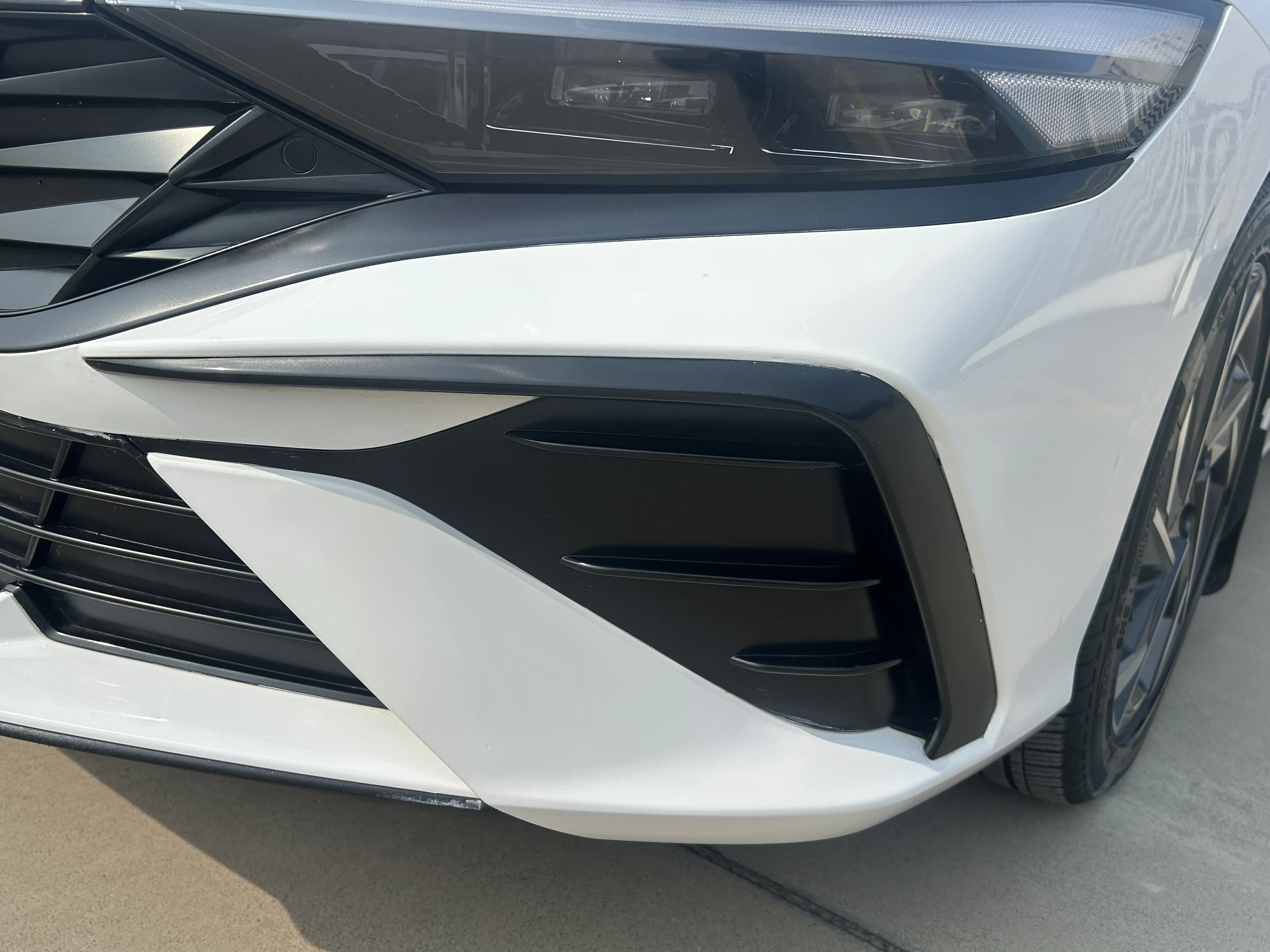 Hyundai Elantra, 2023