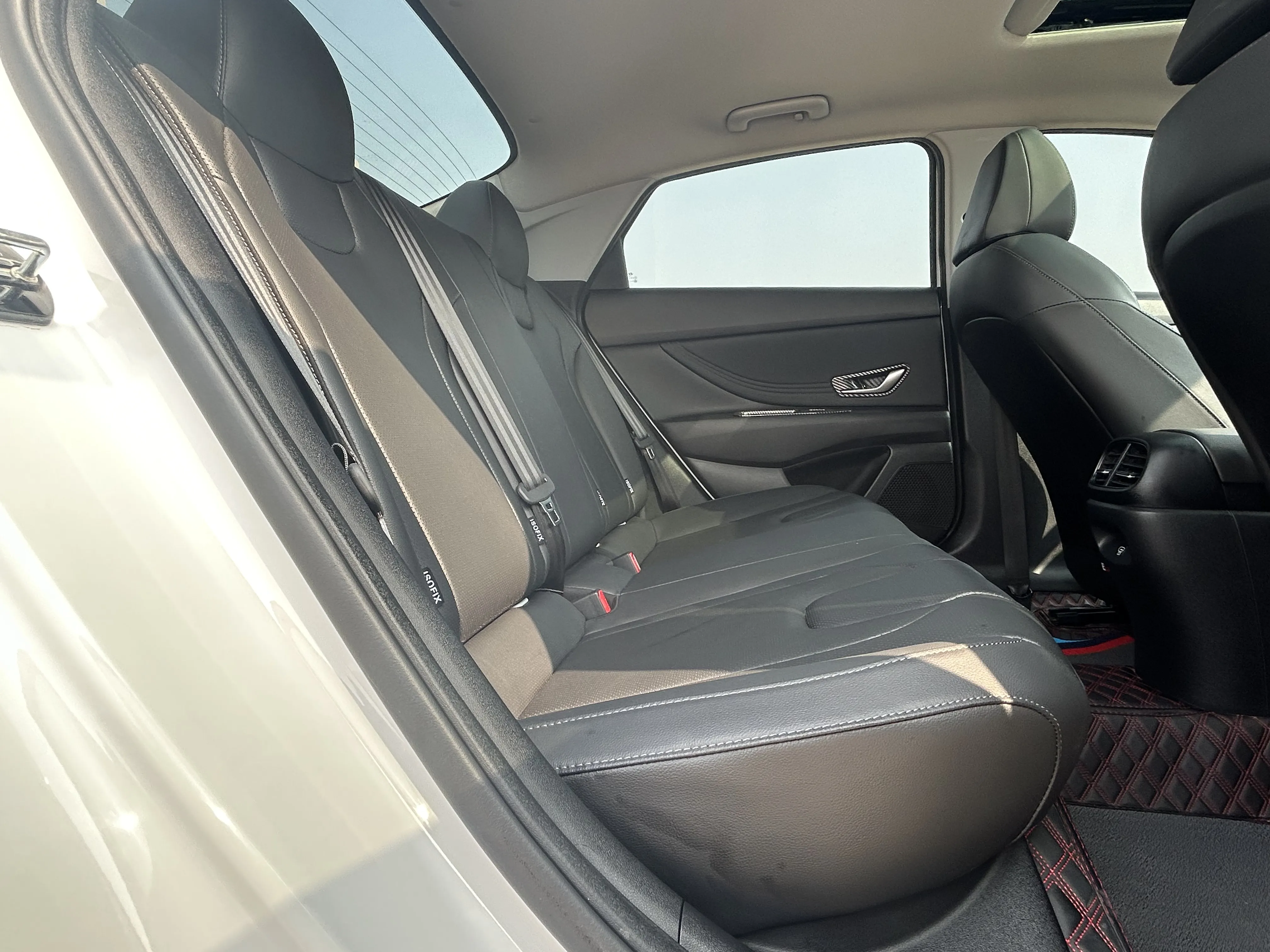 Hyundai Elantra, 2023