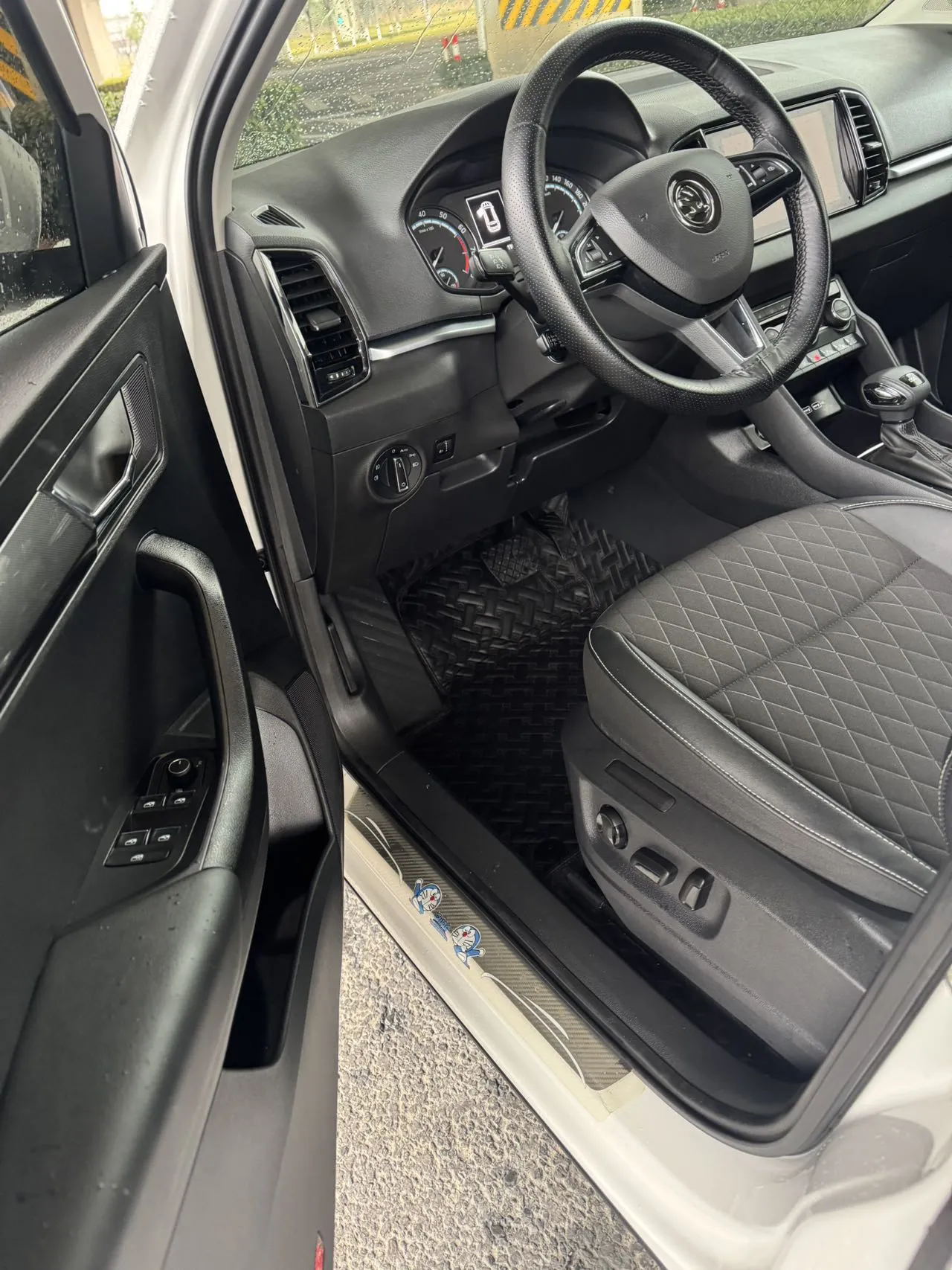 Skoda Karoq, 2021