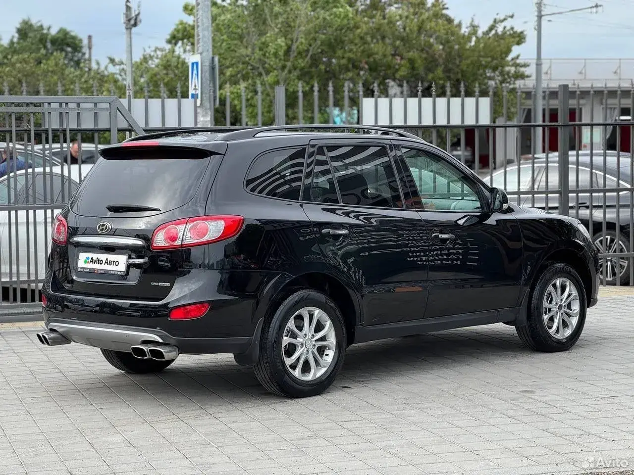 Hyundai Santa Fe, 2011