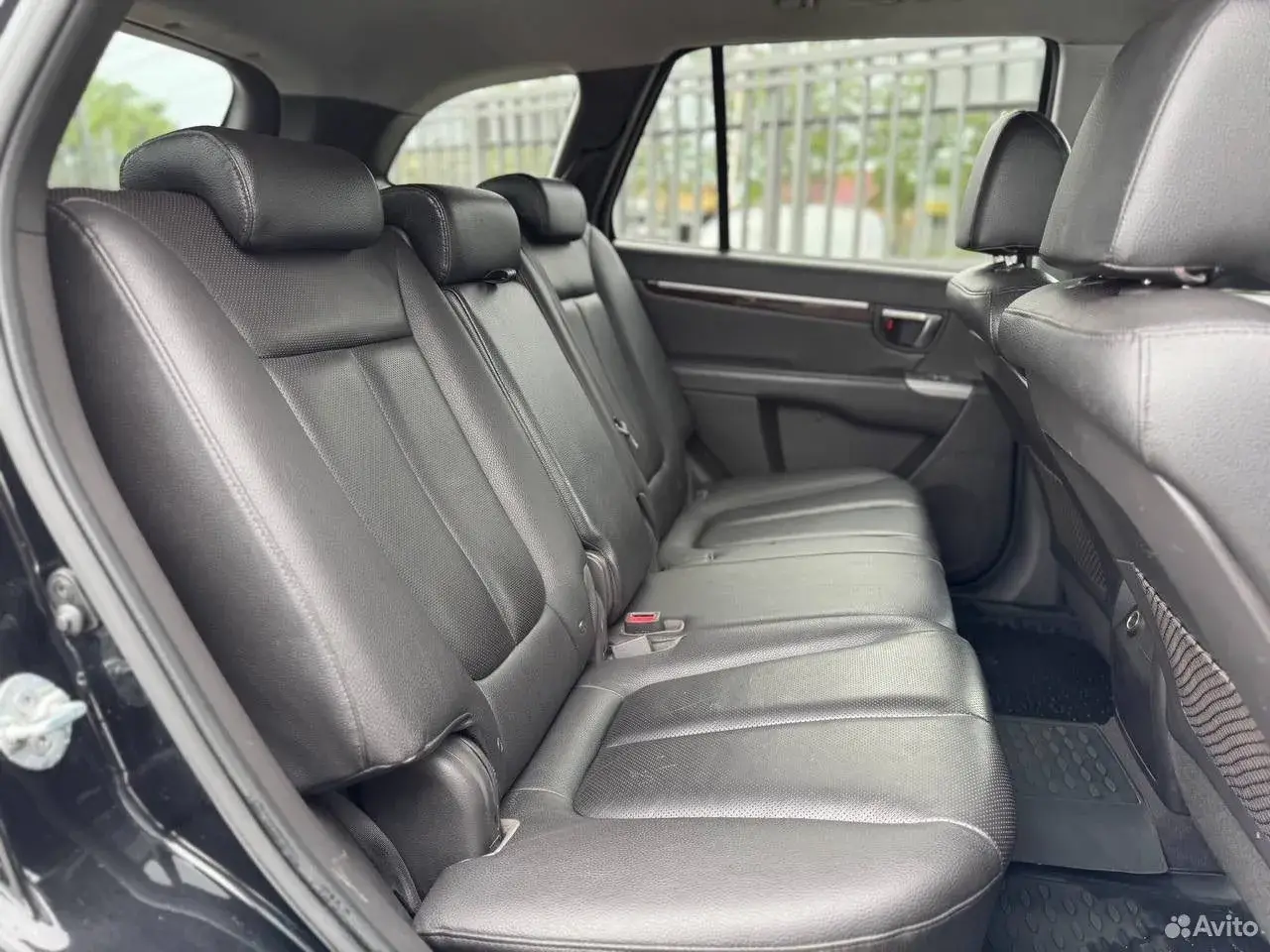 Hyundai Santa Fe, 2011