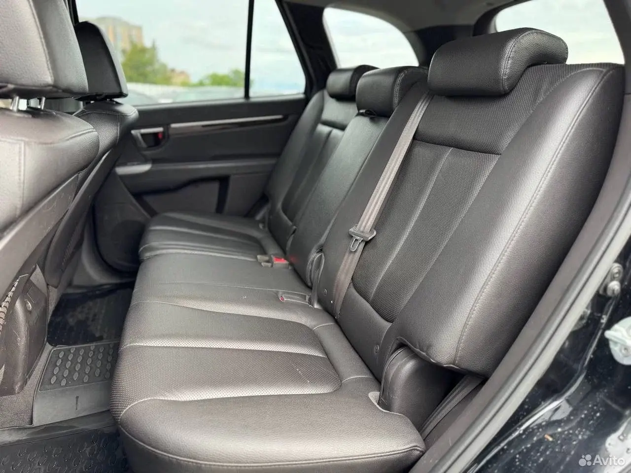 Hyundai Santa Fe, 2011