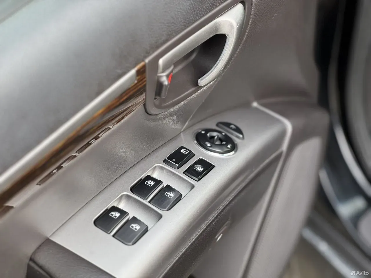 Hyundai Santa Fe, 2011