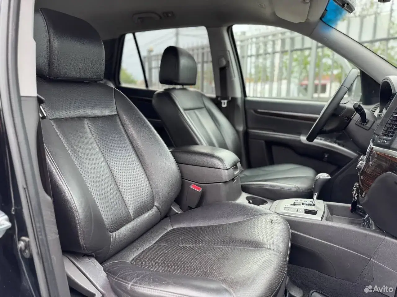 Hyundai Santa Fe, 2011