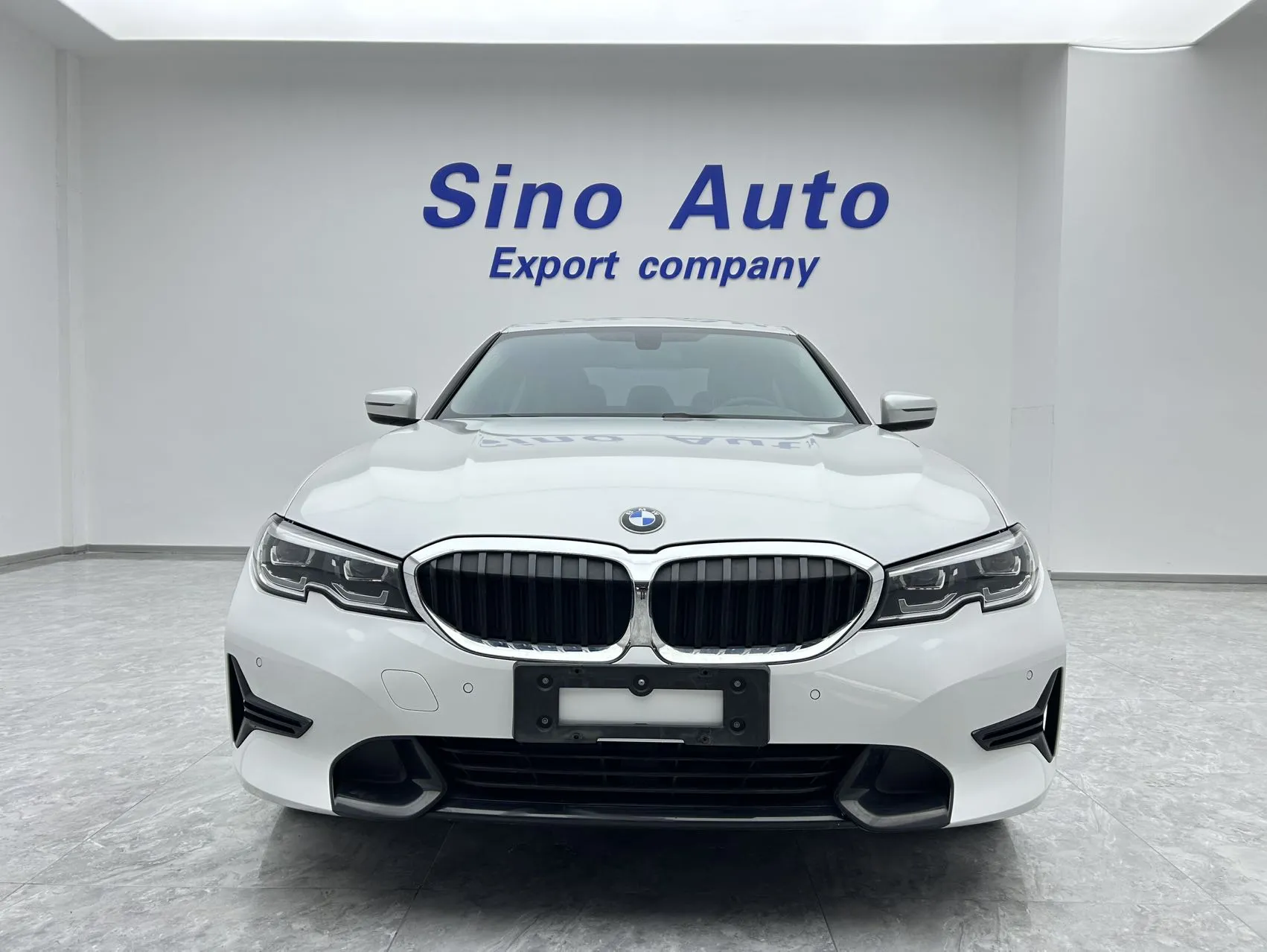 BMW 320i, 2022
