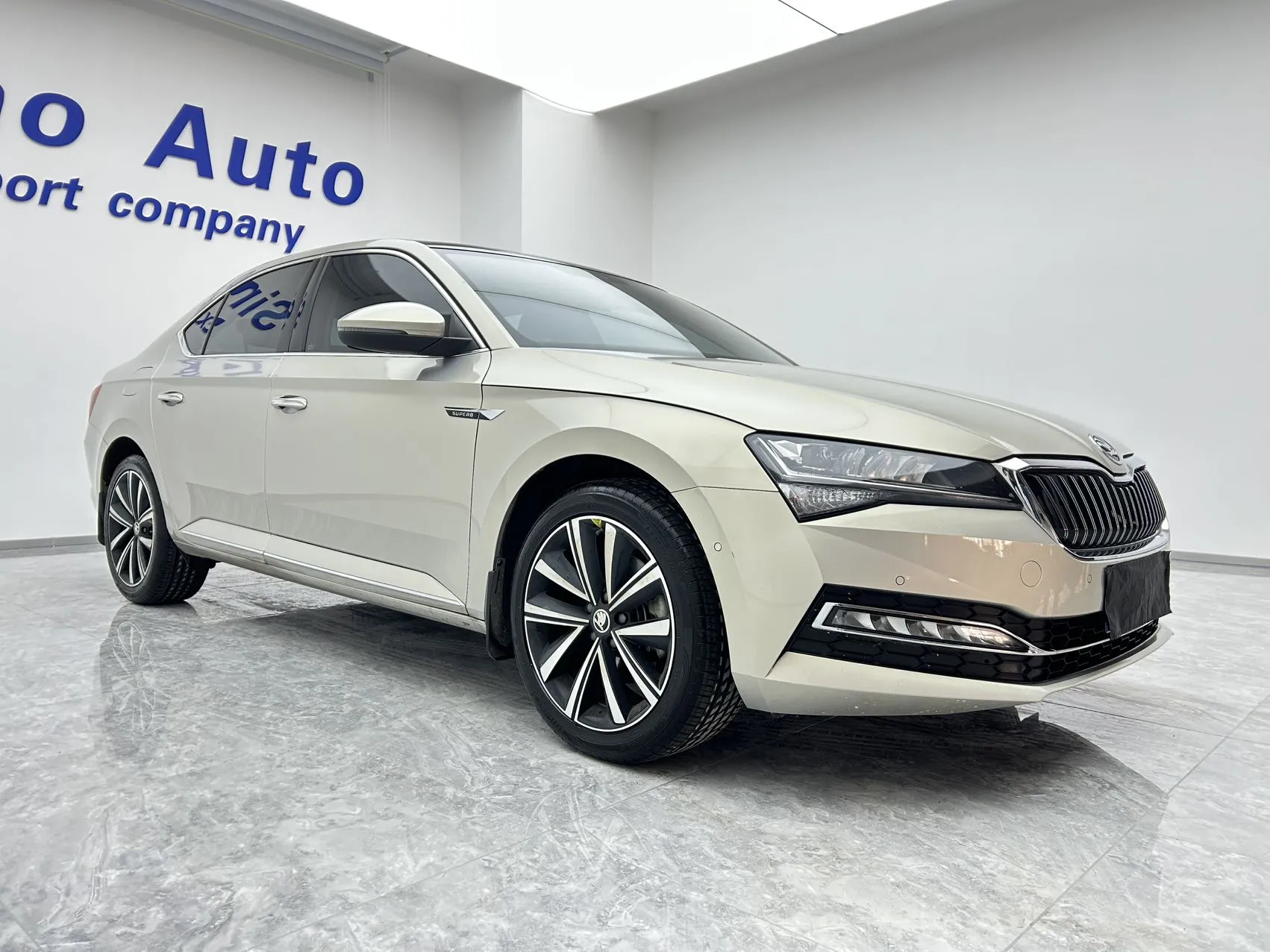 Skoda Superb, 2023