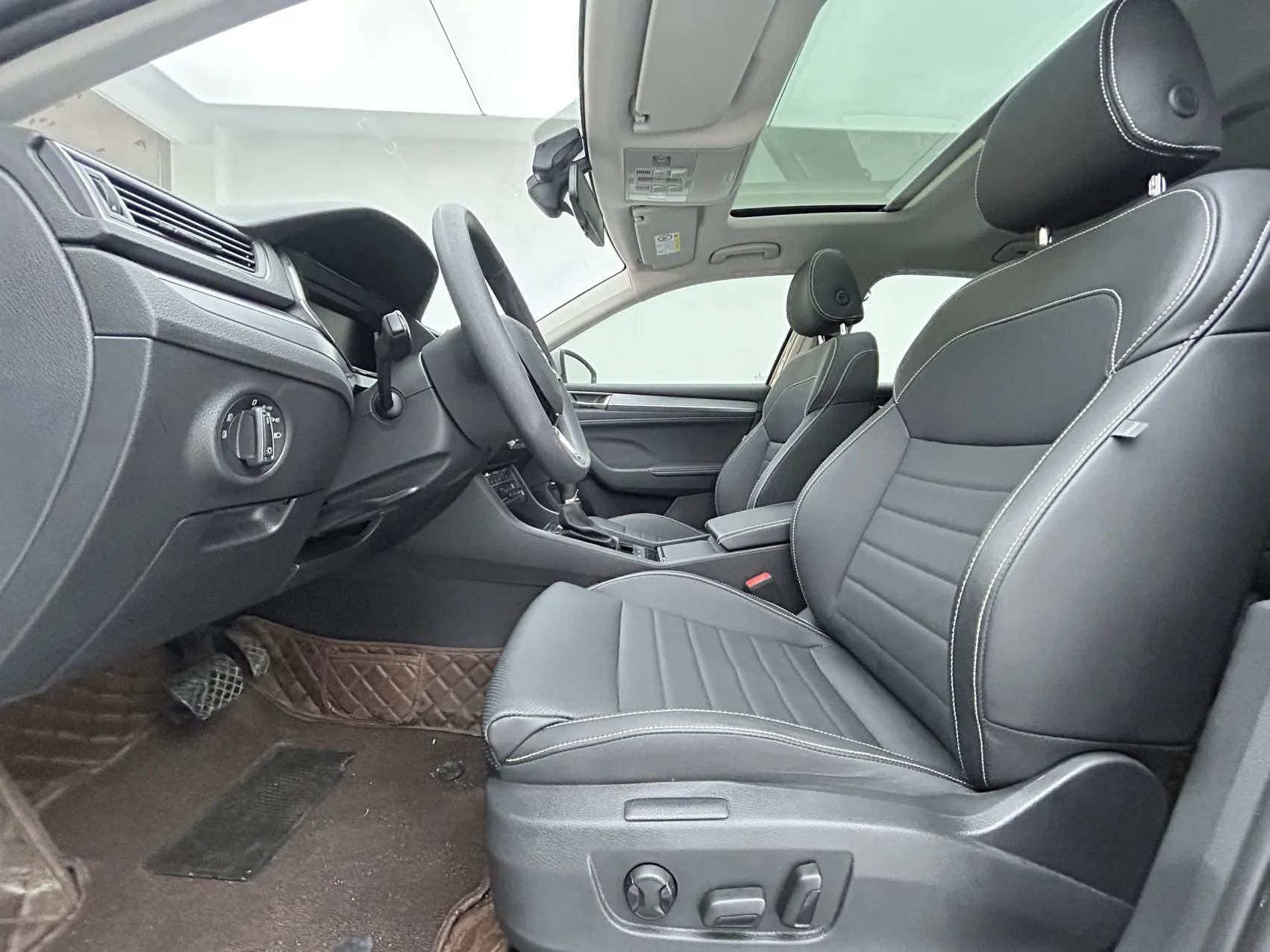 Skoda Superb, 2023