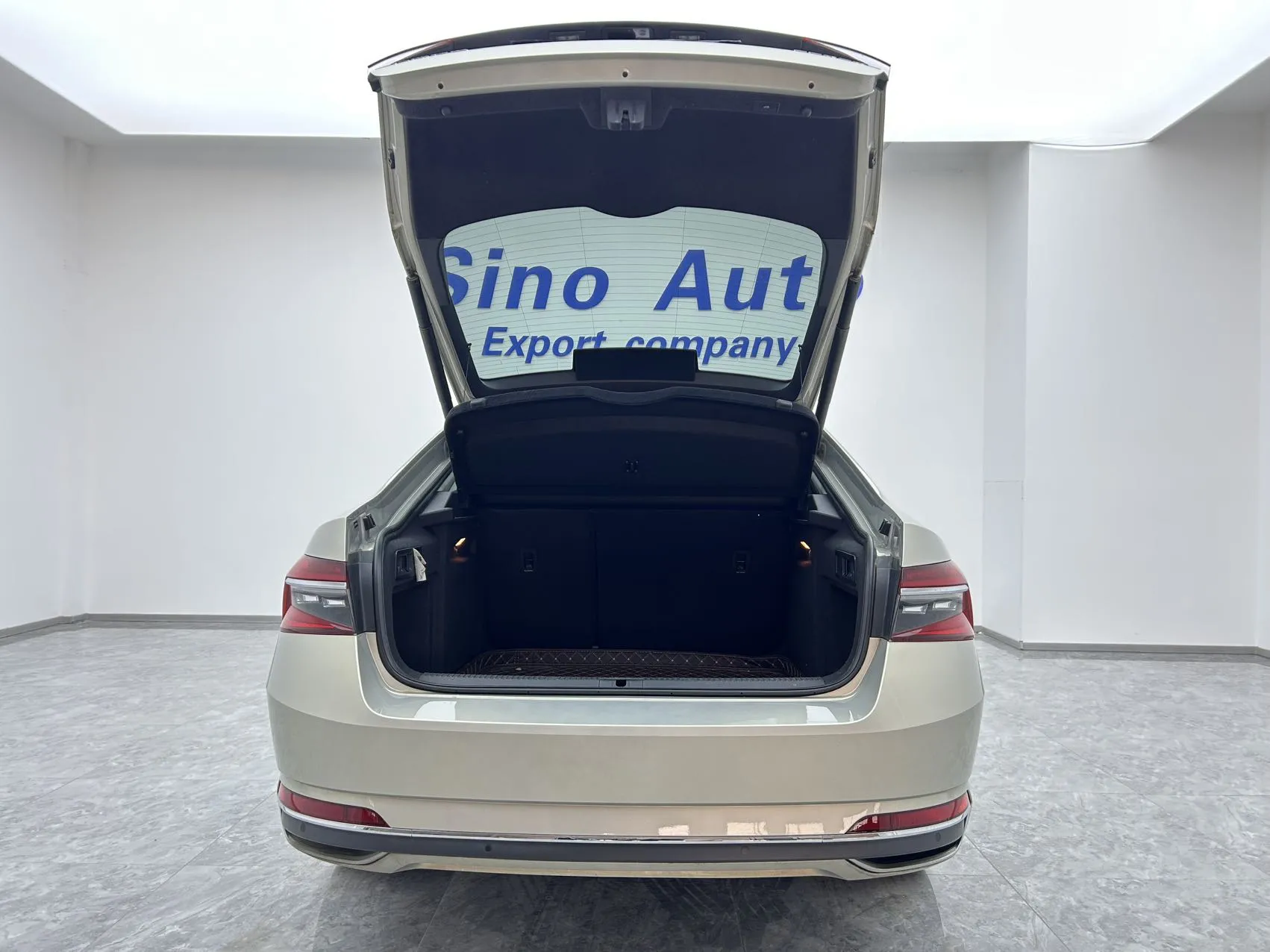 Skoda Superb, 2023