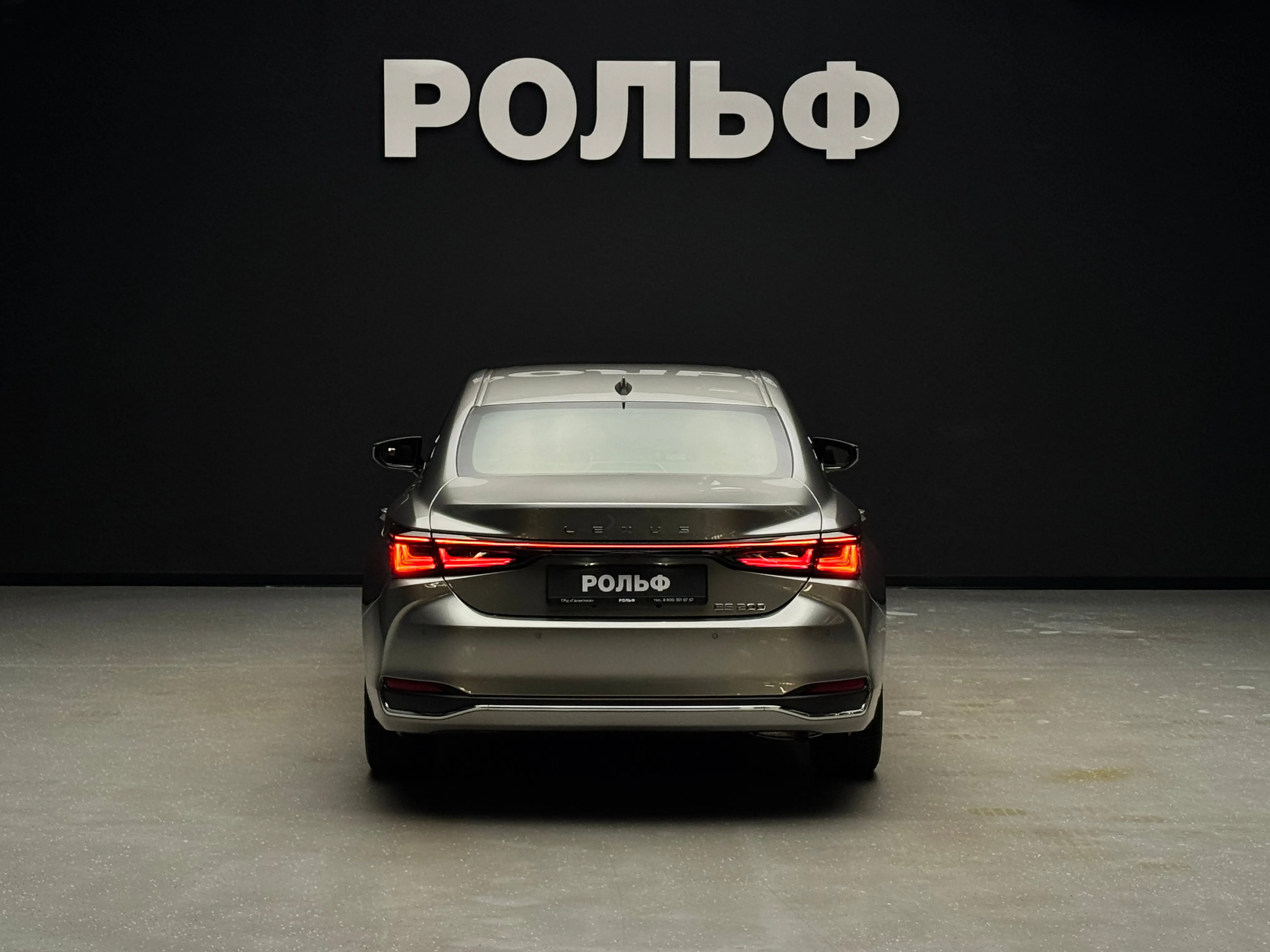 Lexus ES 2025 4