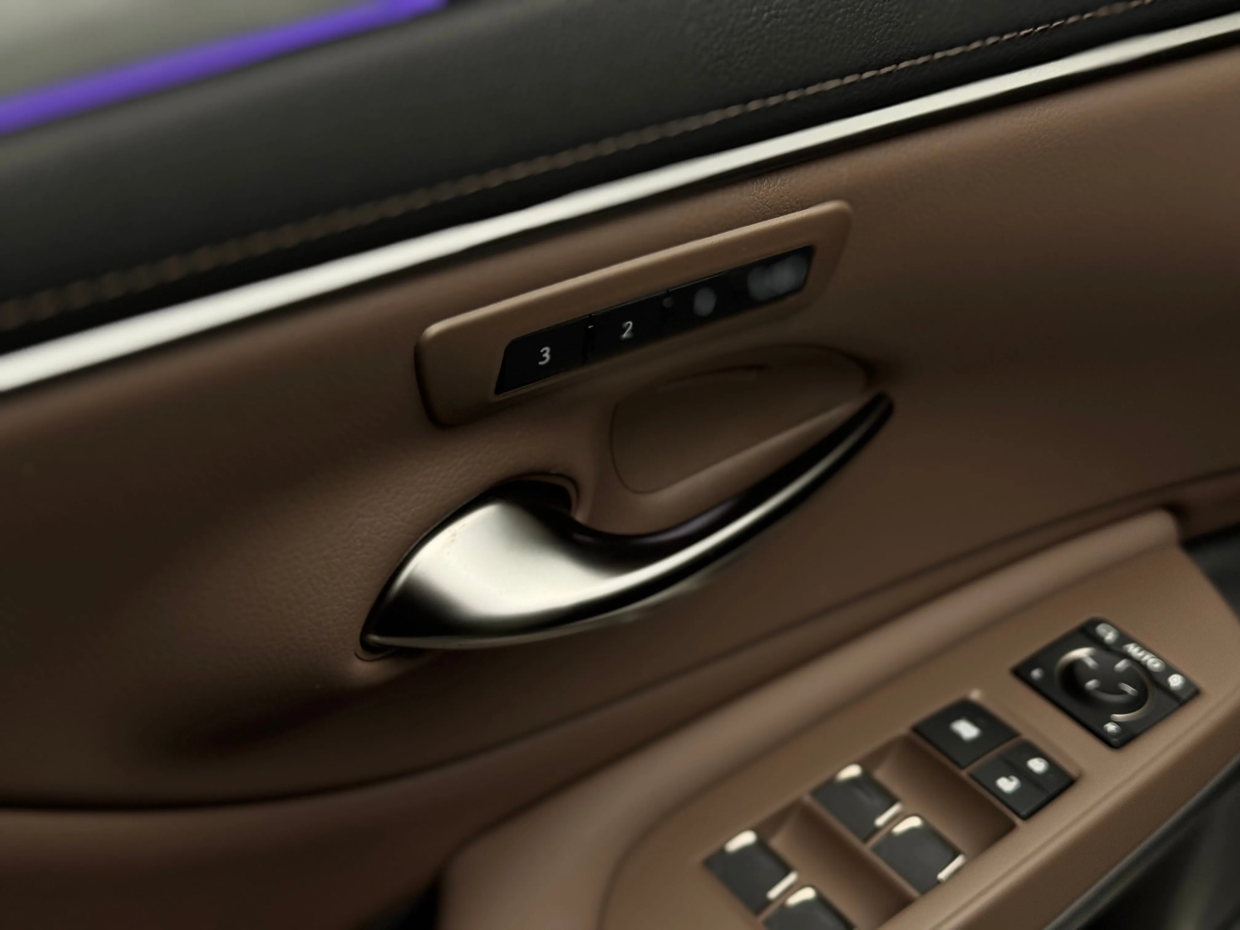 Lexus ES 2025 17