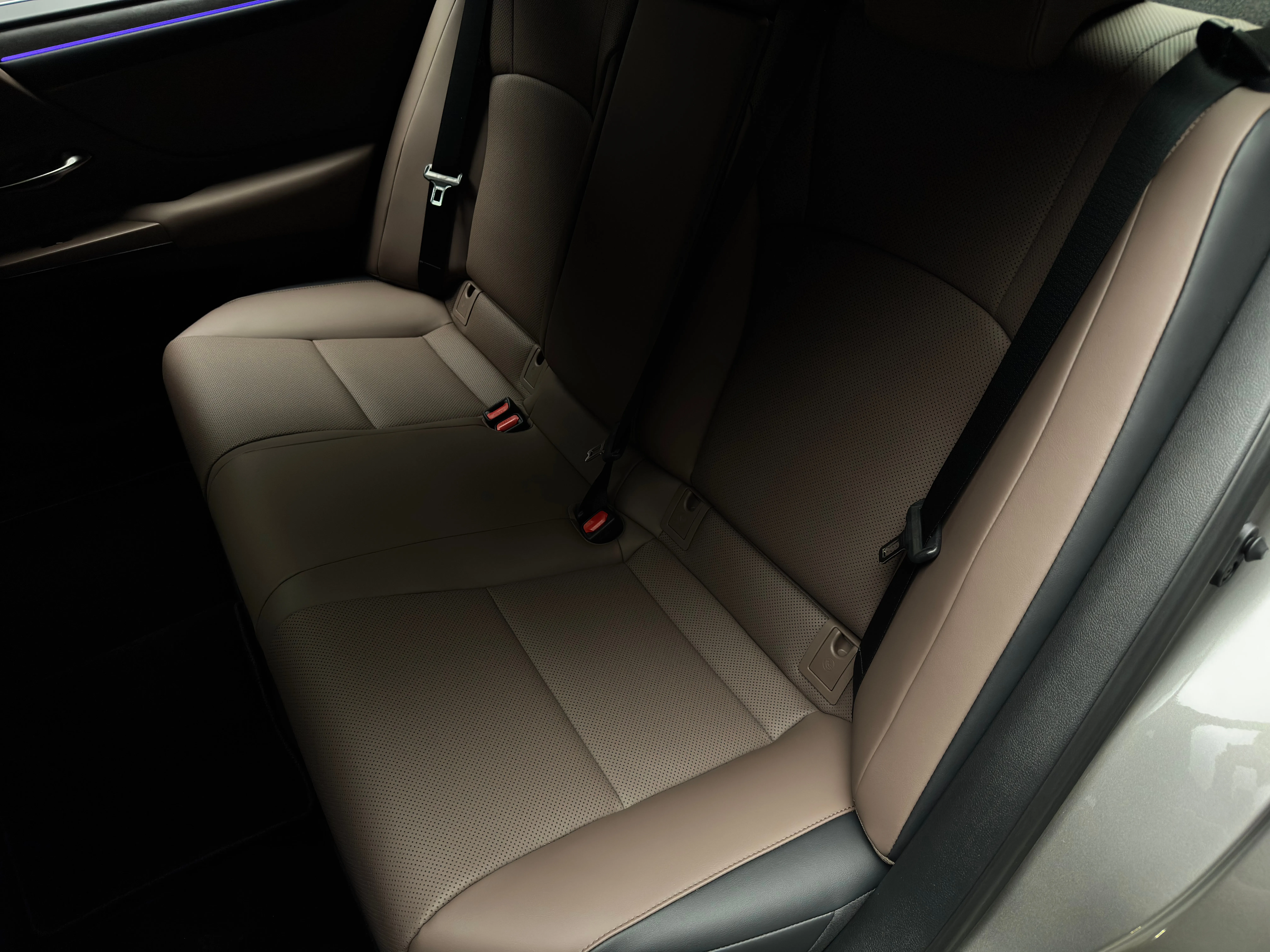Lexus ES 2025 21