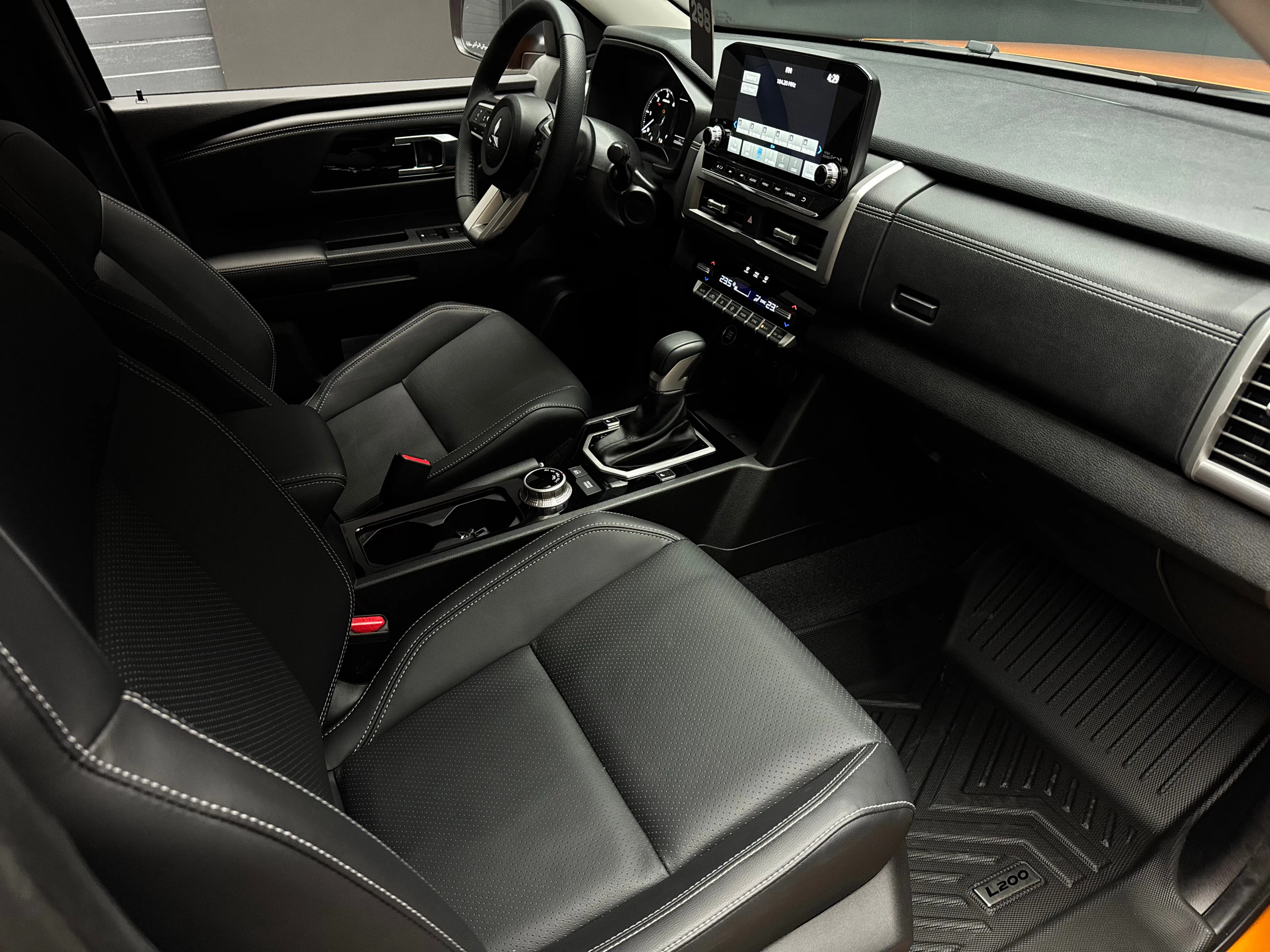 Mitsubishi L200 2024 11