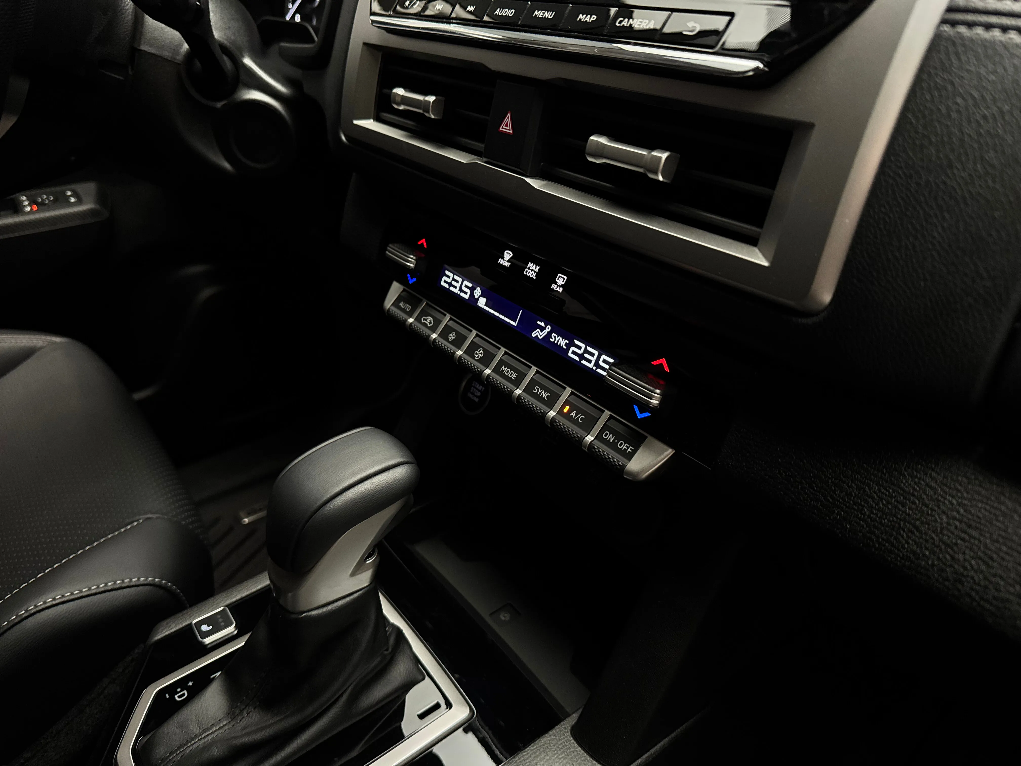 Mitsubishi L200 2024 25