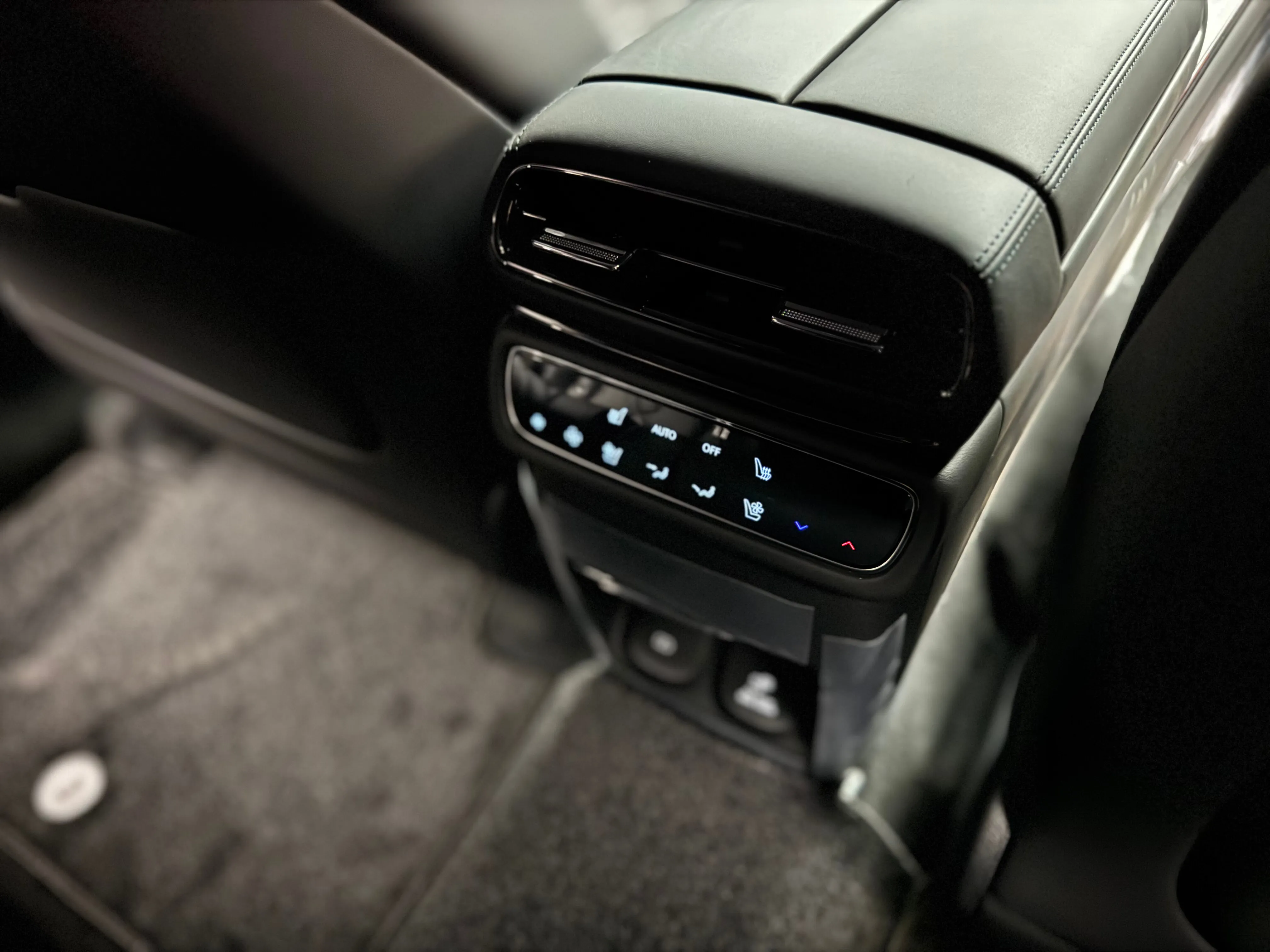 Genesis GV80 Coupe 2025 22