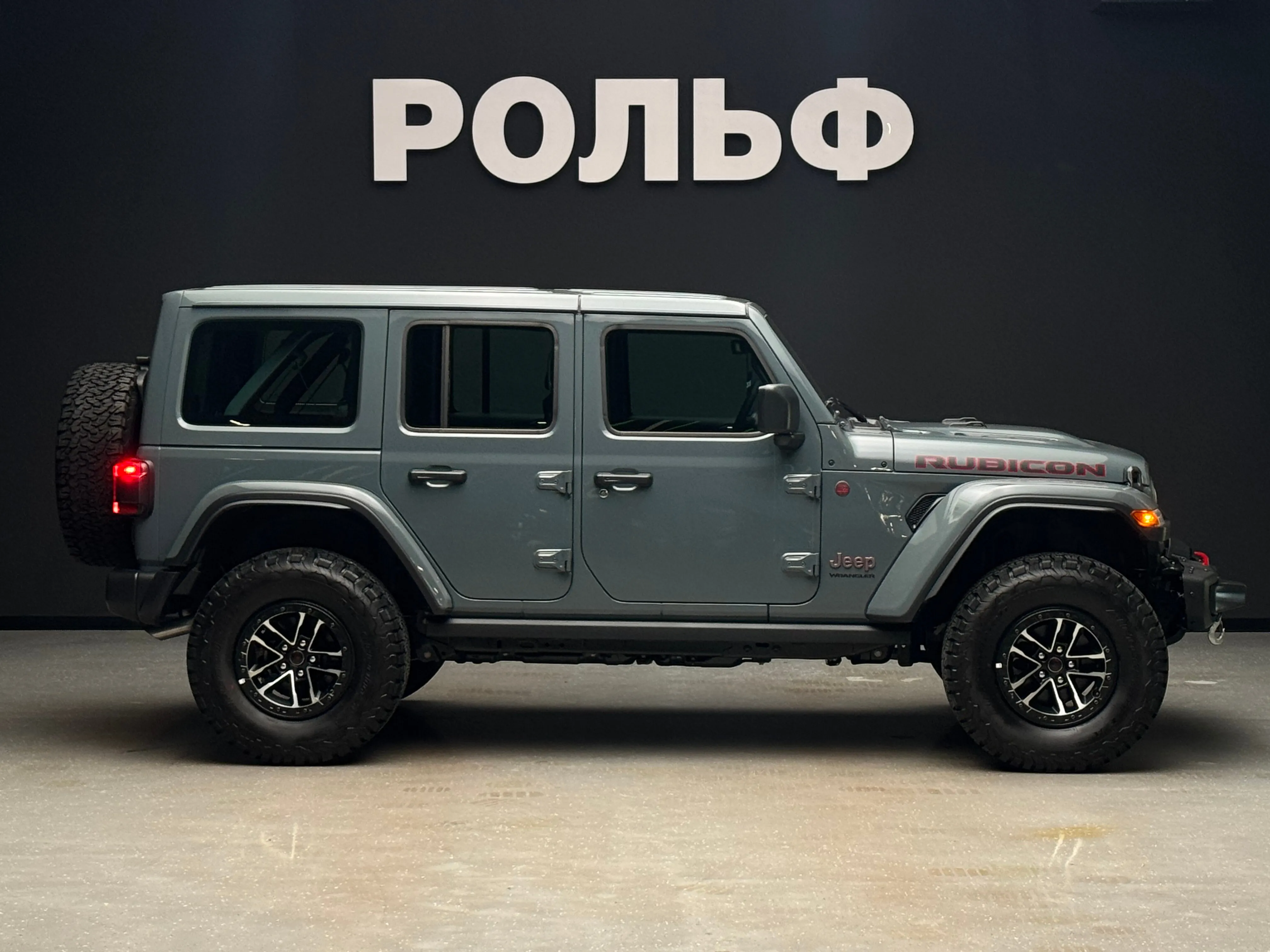 Jeep Wrangler 2025 5