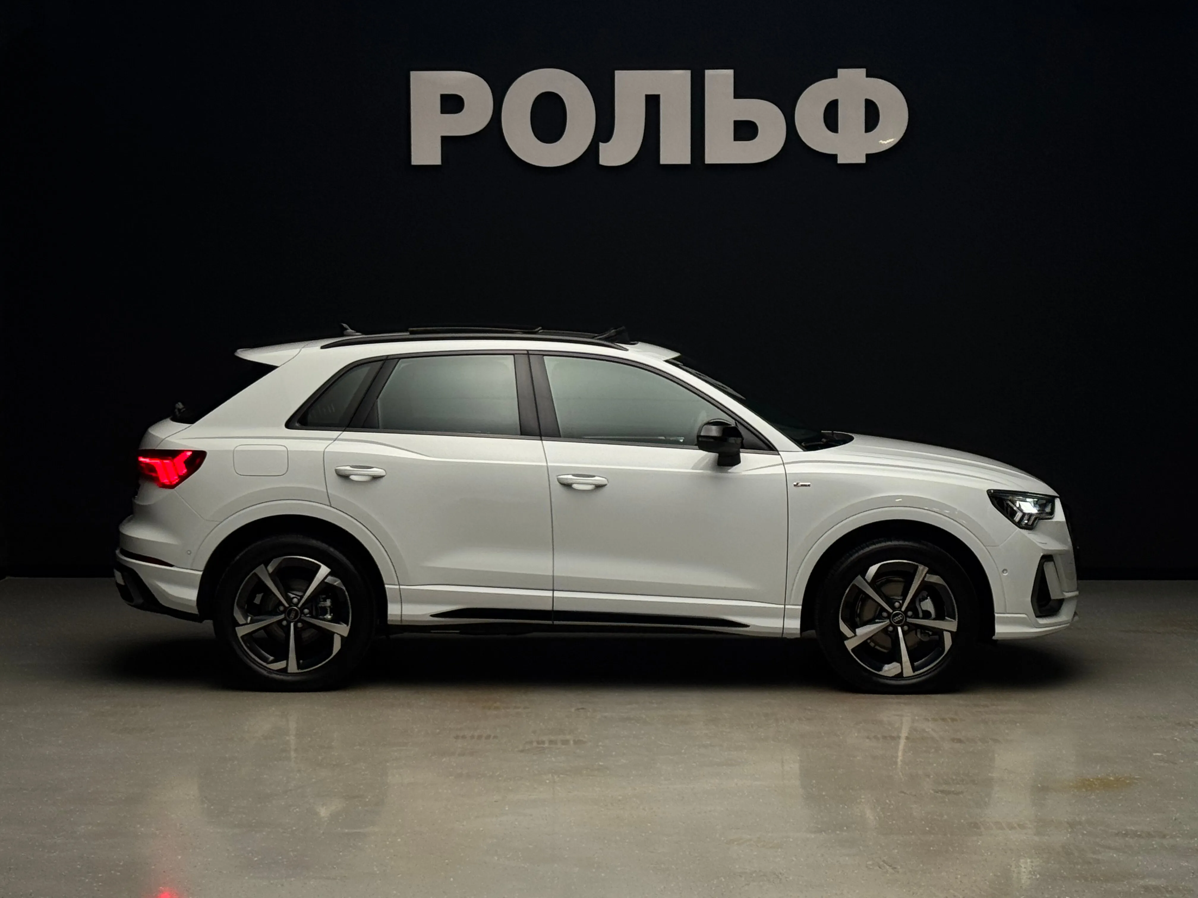 Audi Q3 2025 5