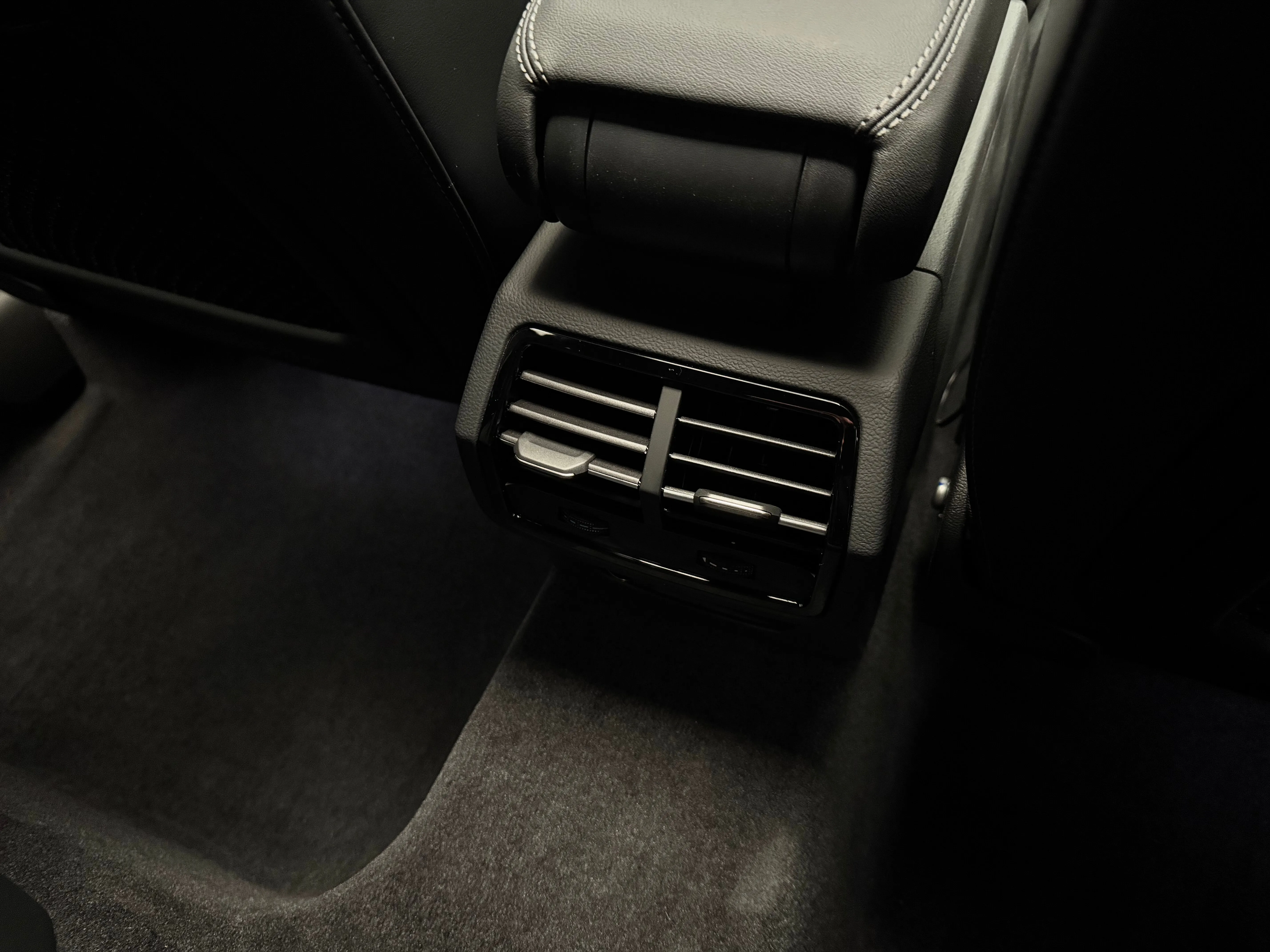 Audi Q3 2025 23