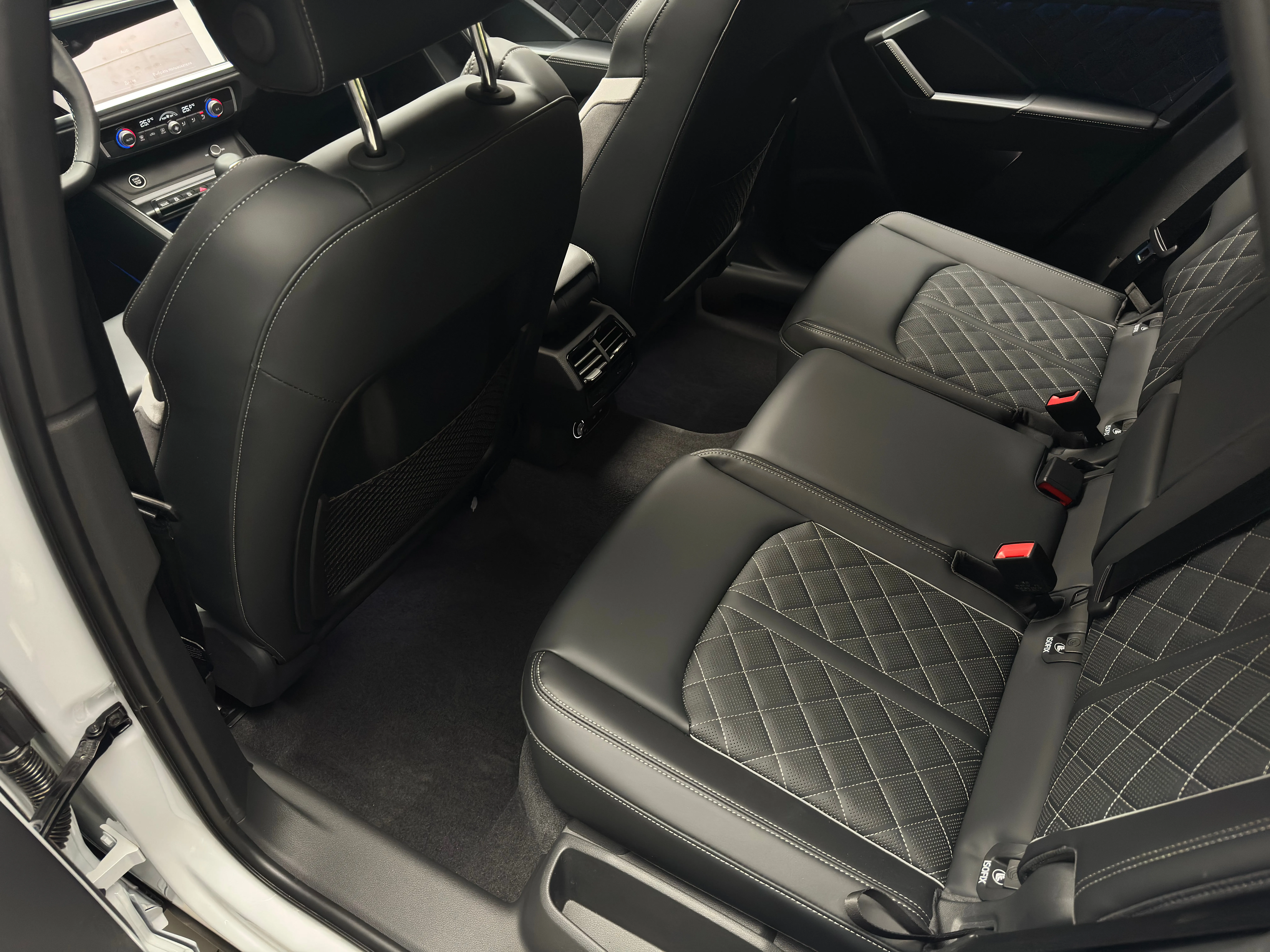 Audi Q3 2025 21