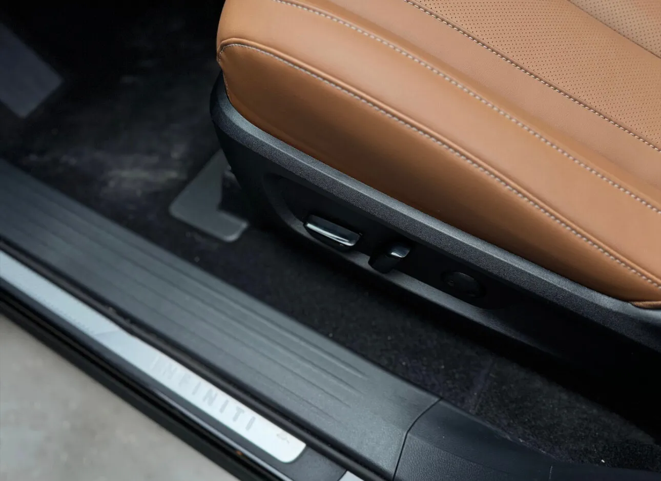 Infiniti QX60 2025 18