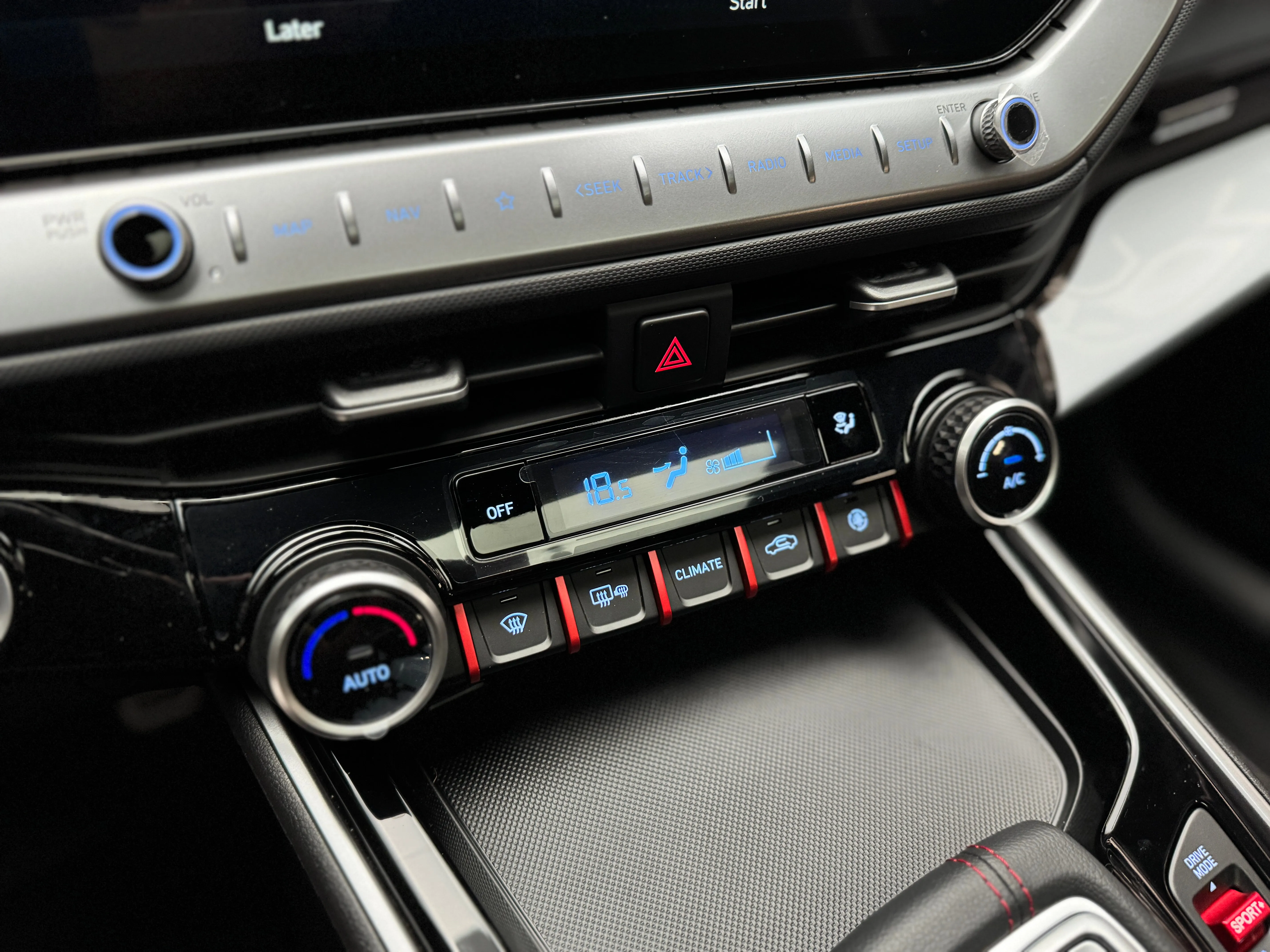 Hyundai Lafesta 2025 19