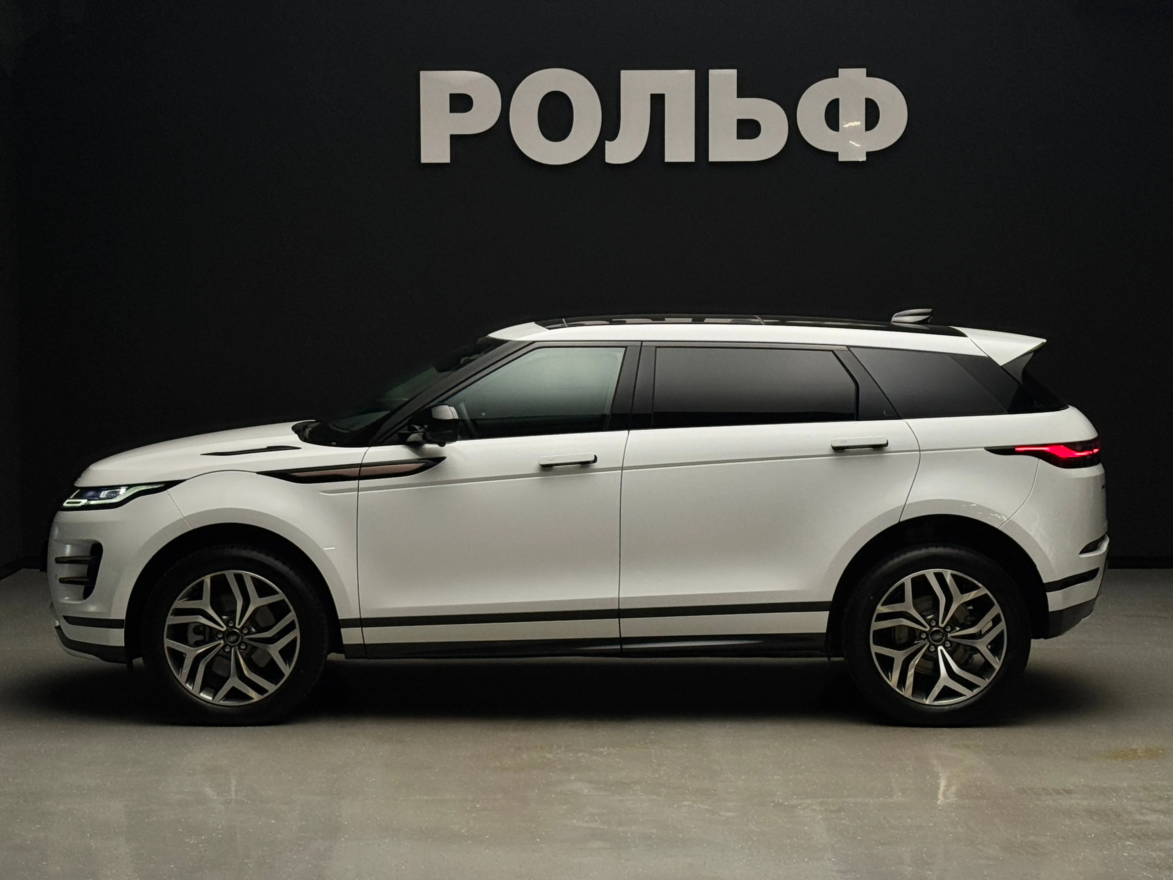 Land Rover Range Rover Evoque 2025 6