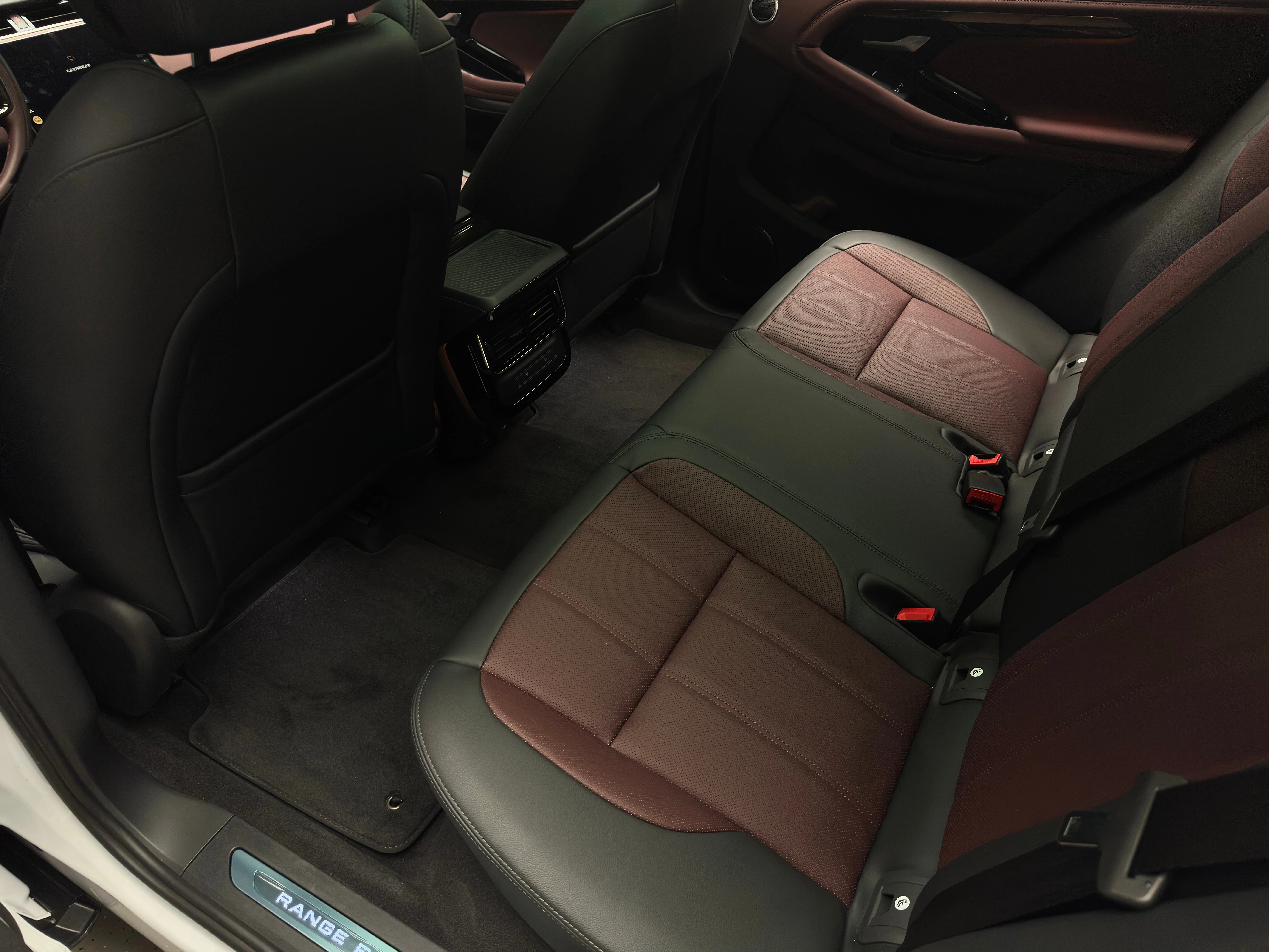 Land Rover Range Rover Evoque 2025 22