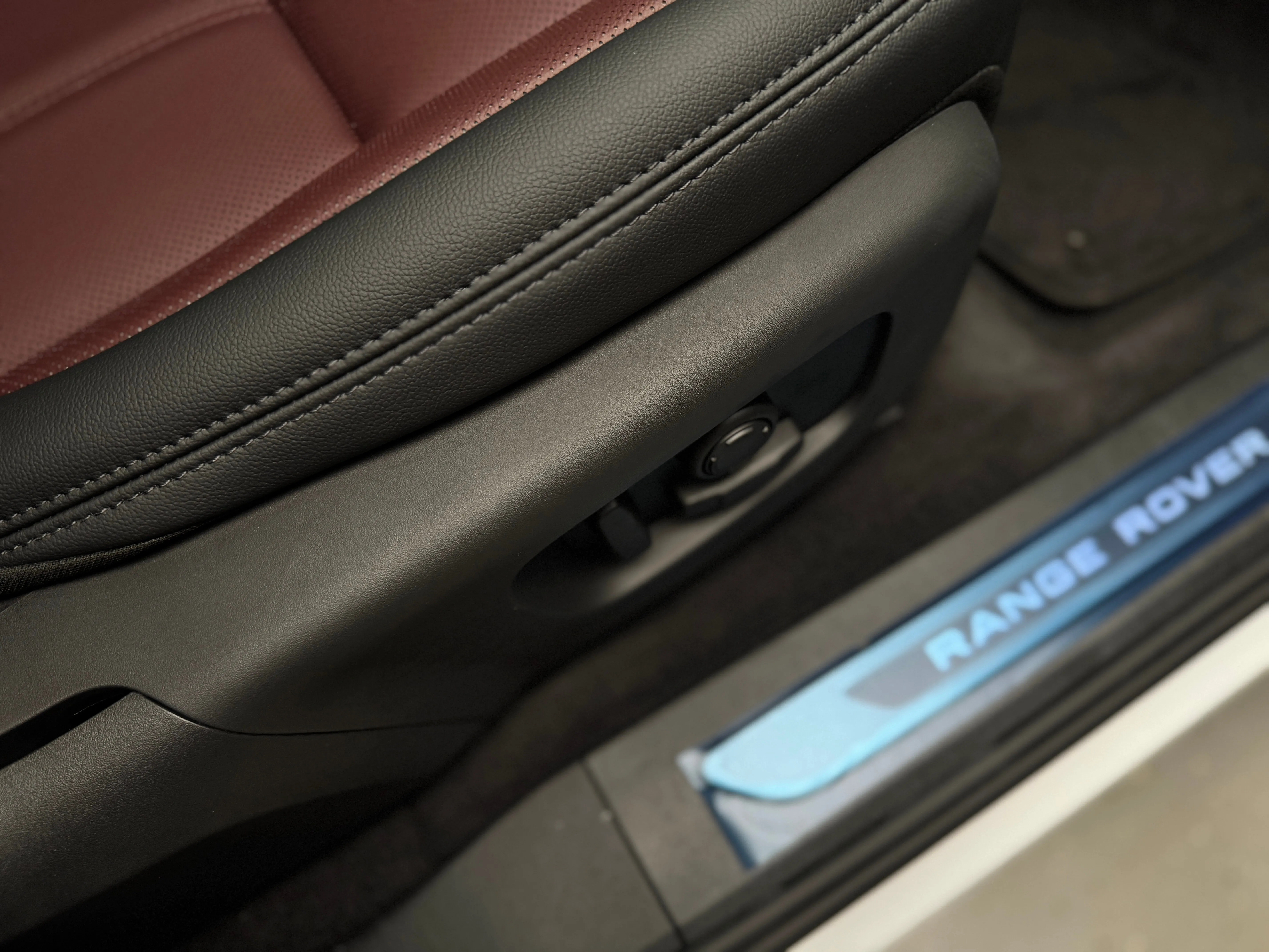 Land Rover Range Rover Evoque 2025 29