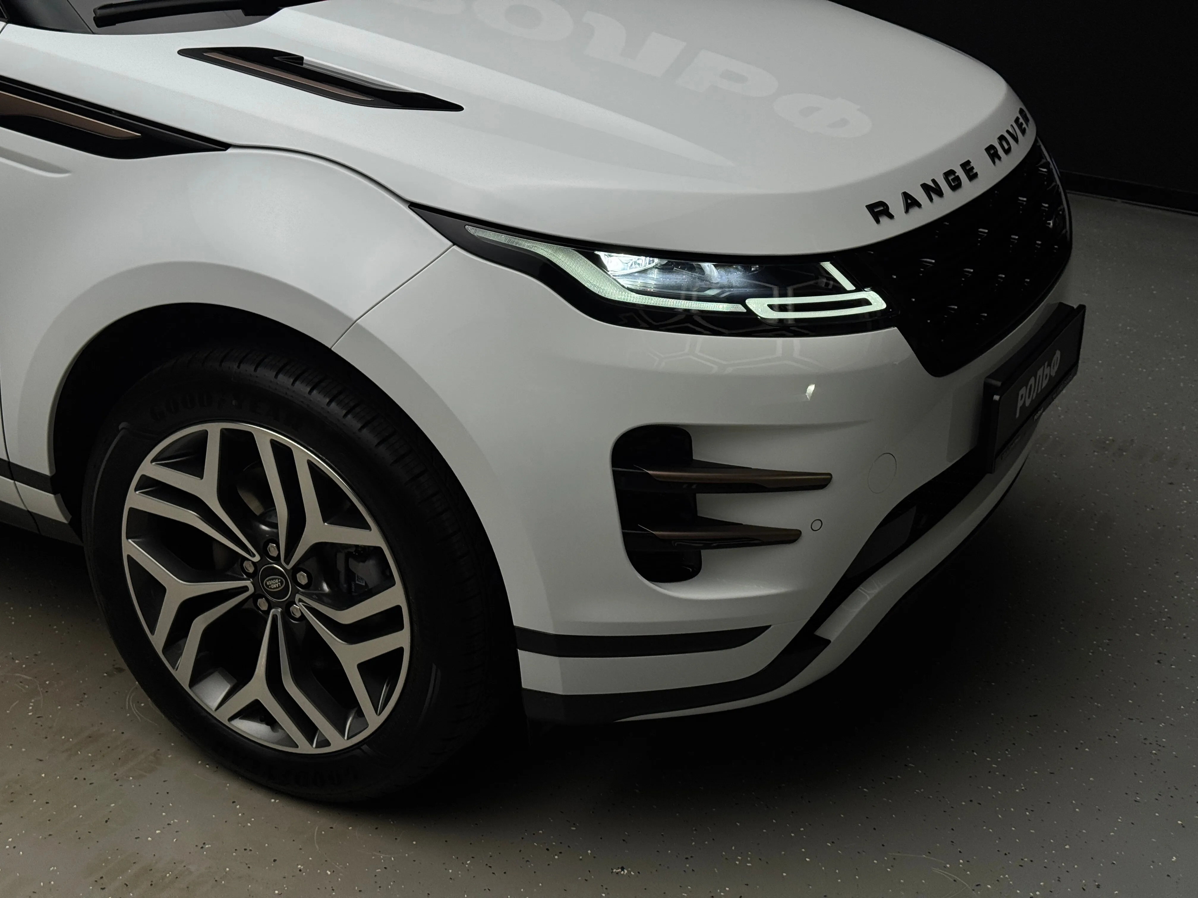 Land Rover Range Rover Evoque 2025 8