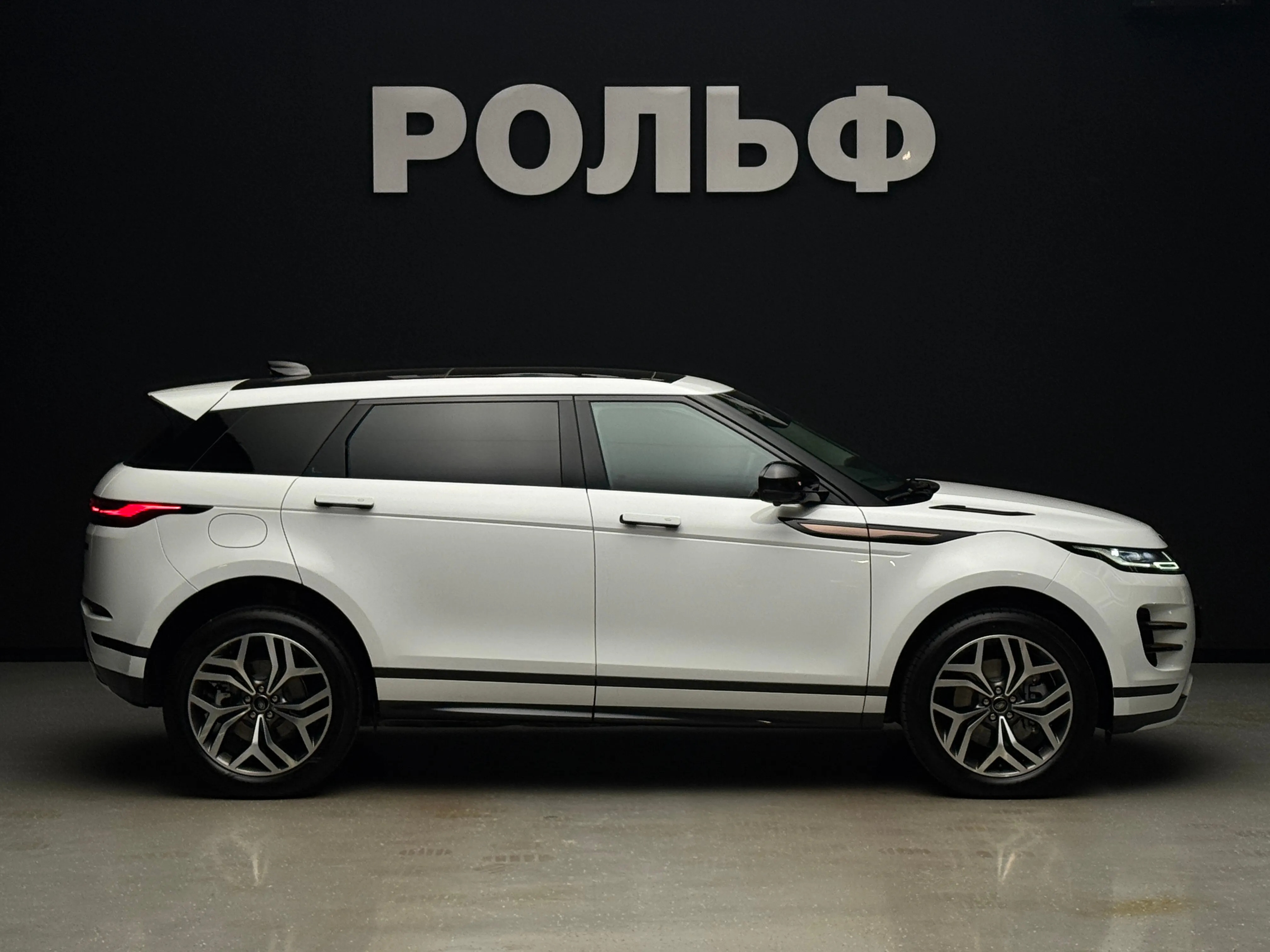 Land Rover Range Rover Evoque 2025 5