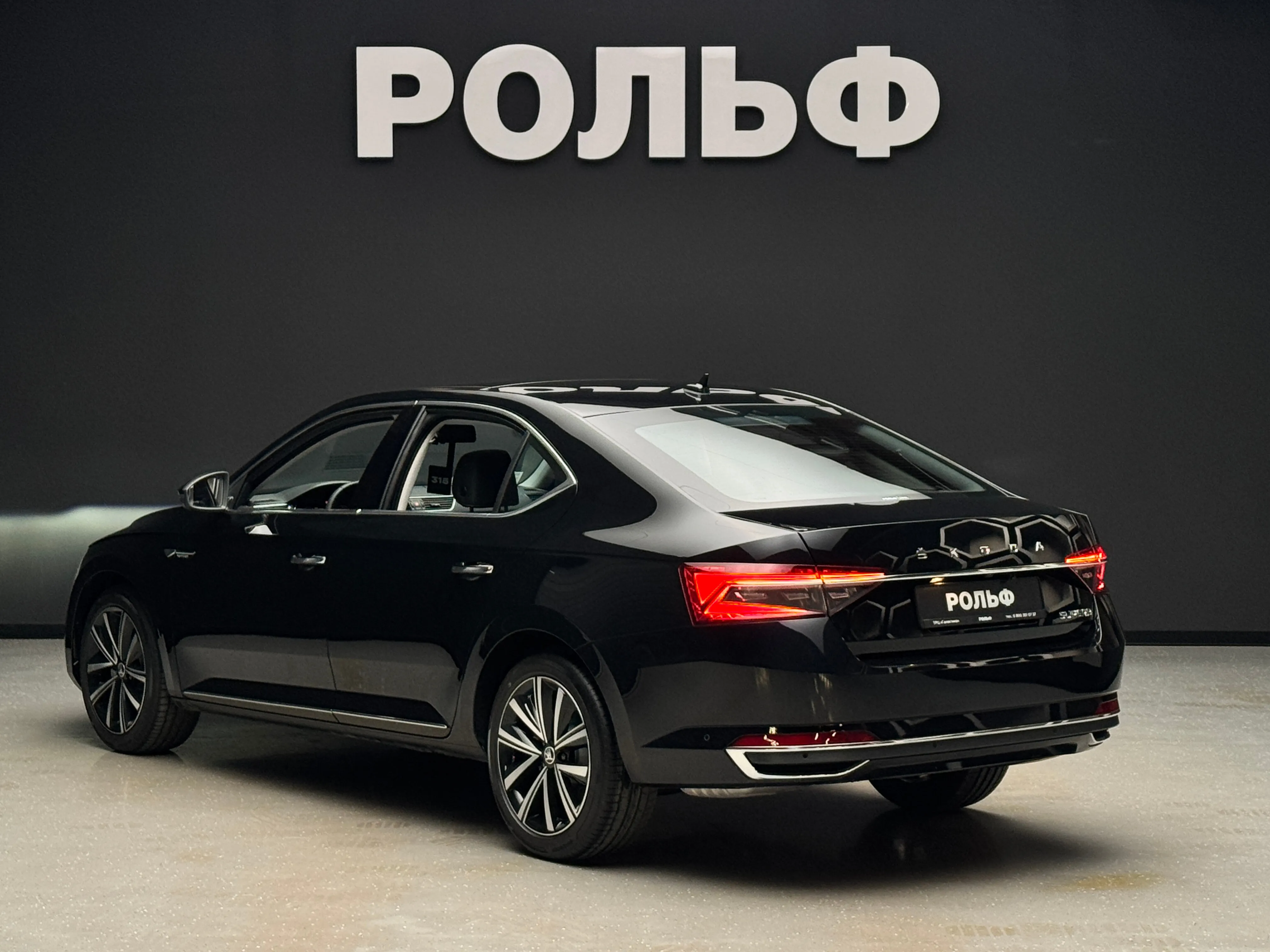 Skoda Superb 2025 3