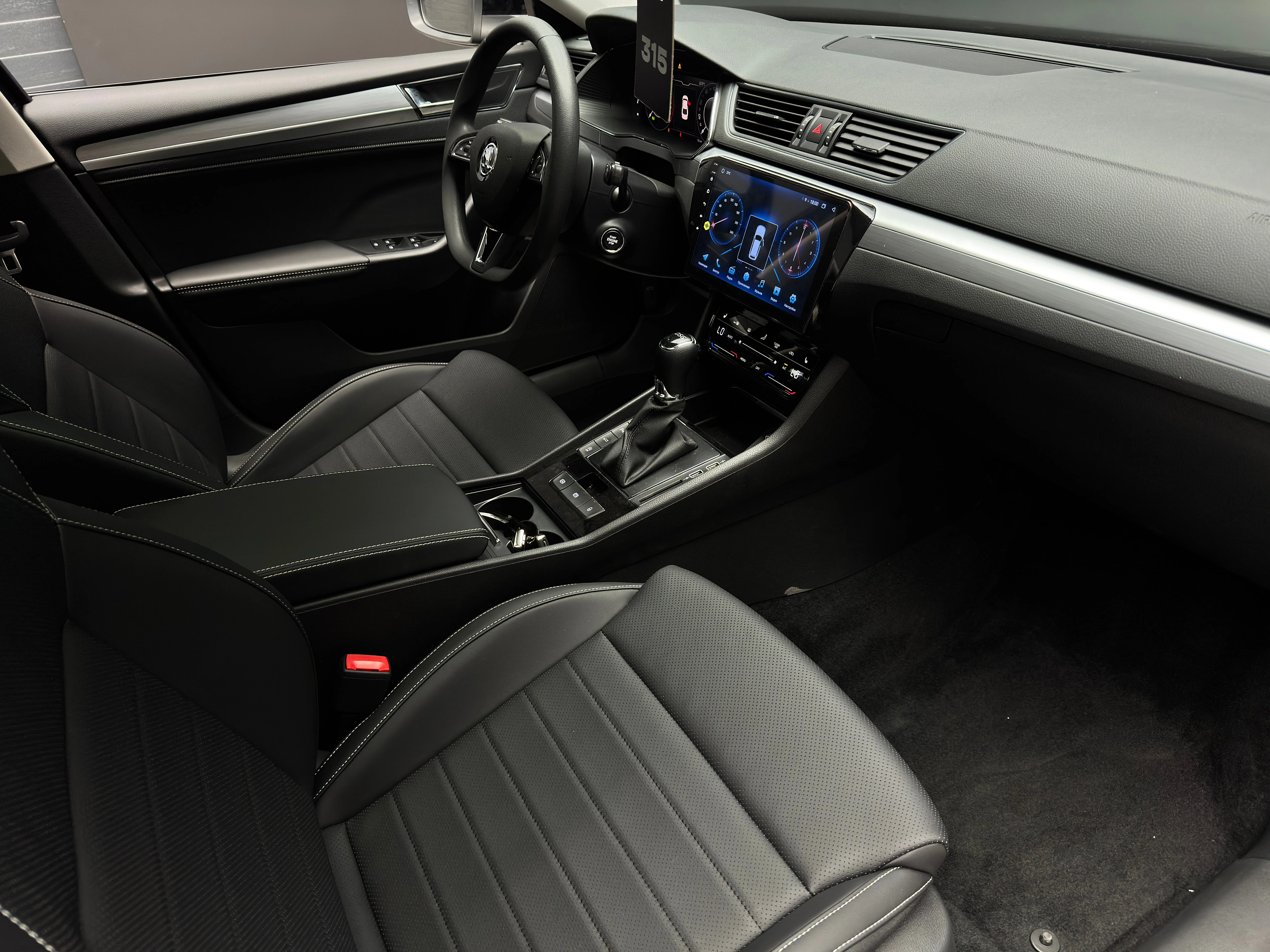 Skoda Superb 2025 11