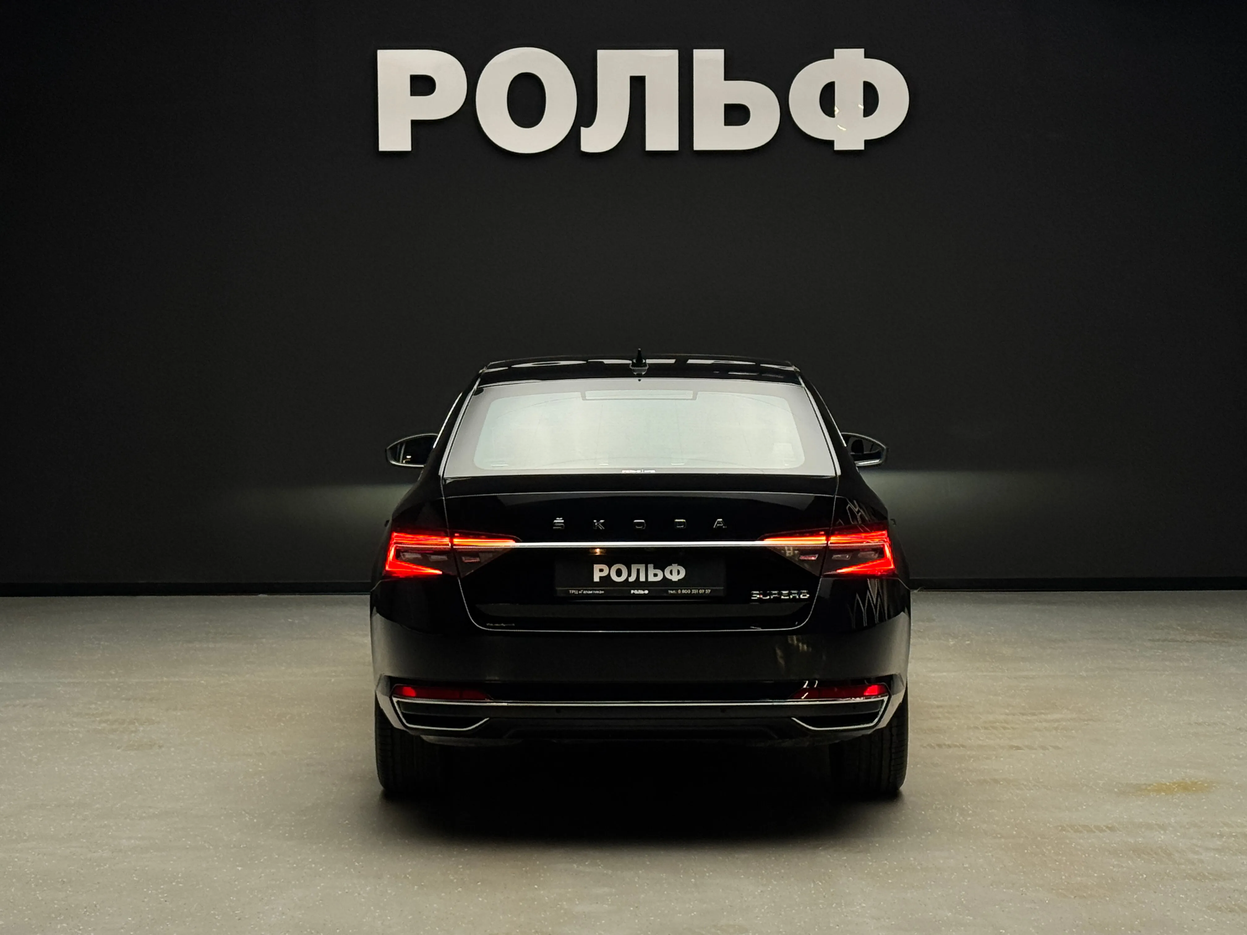 Skoda Superb 2025 4