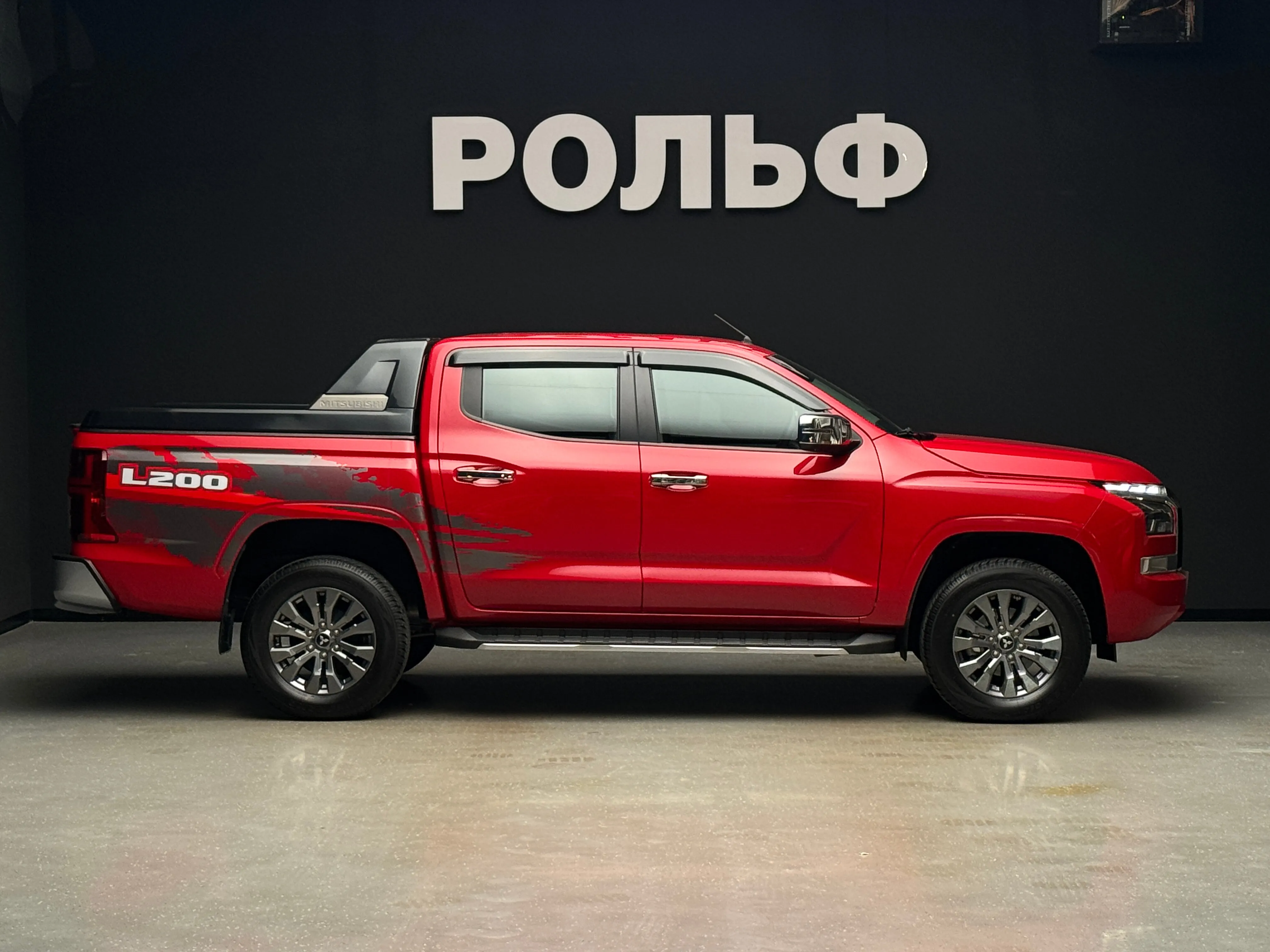 Mitsubishi L200 2024 5