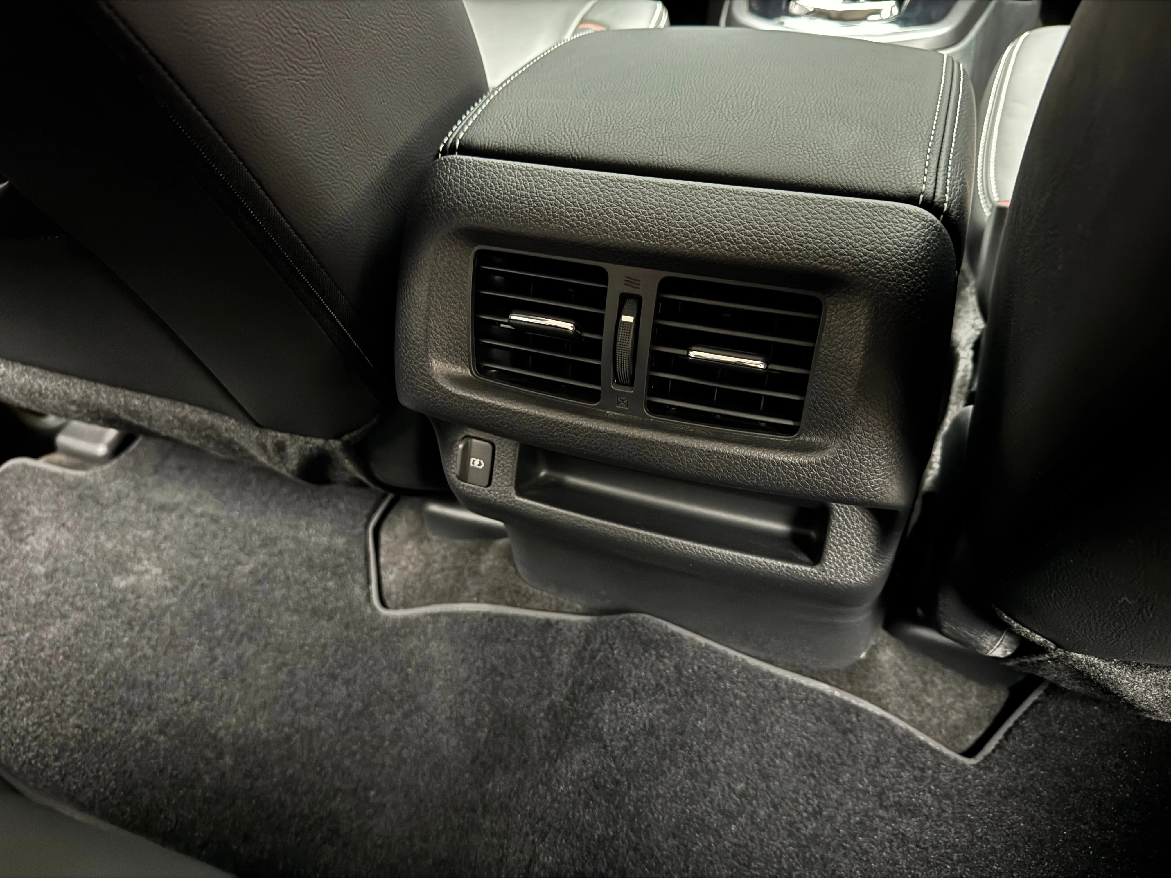 Nissan Navara 2024 26