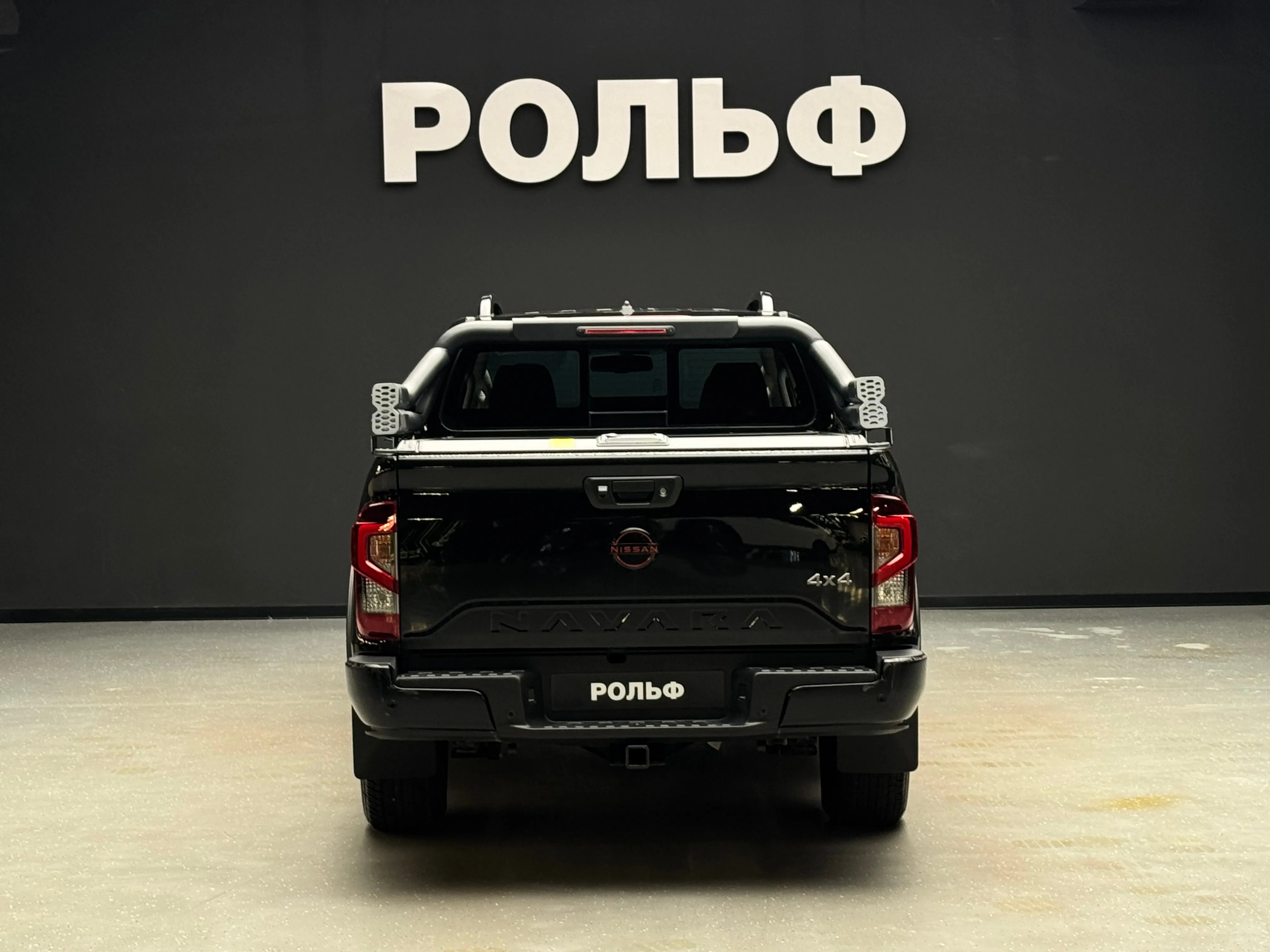 Nissan Navara 2024 4